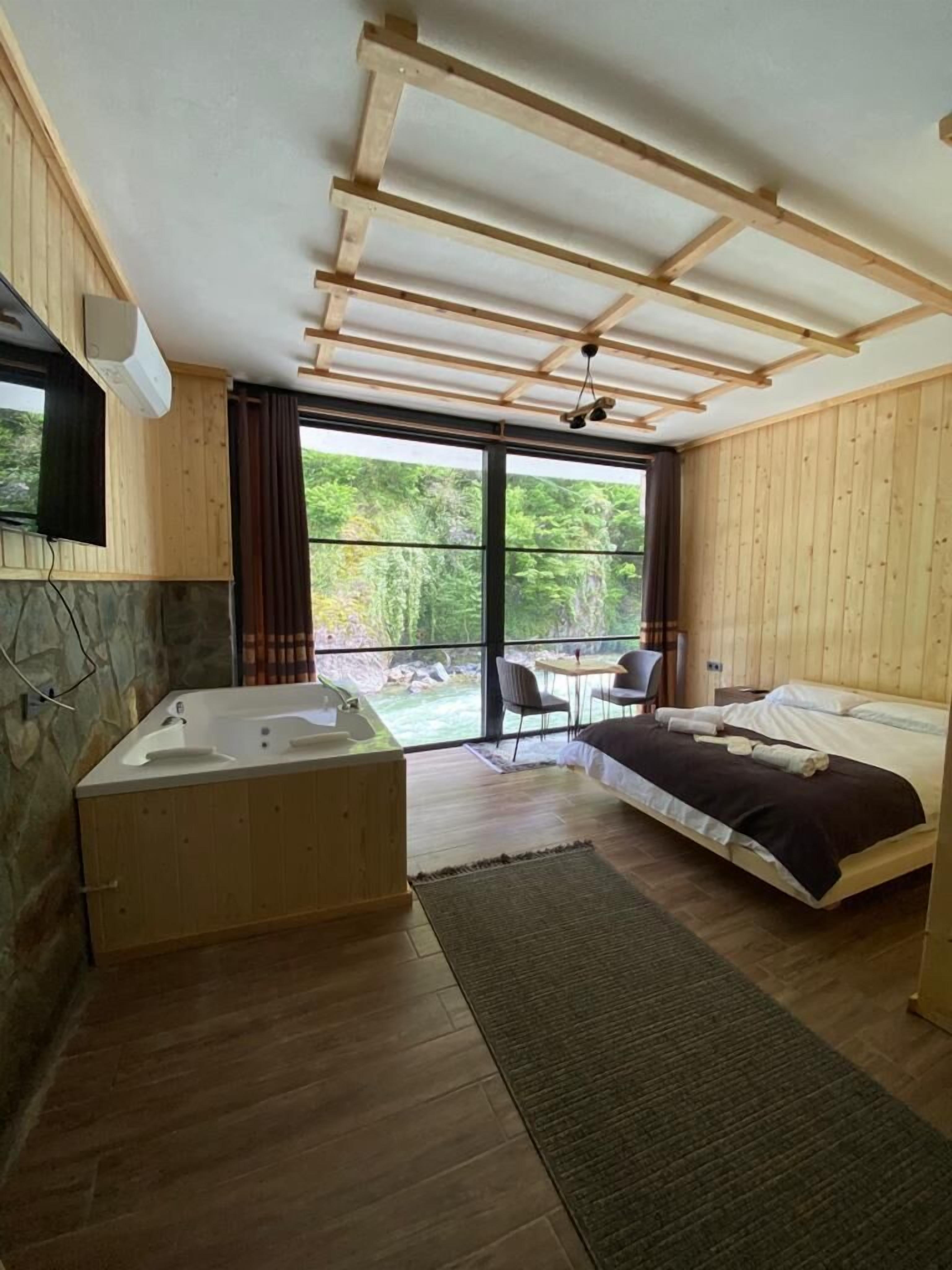 Dogal Suit Bungalov