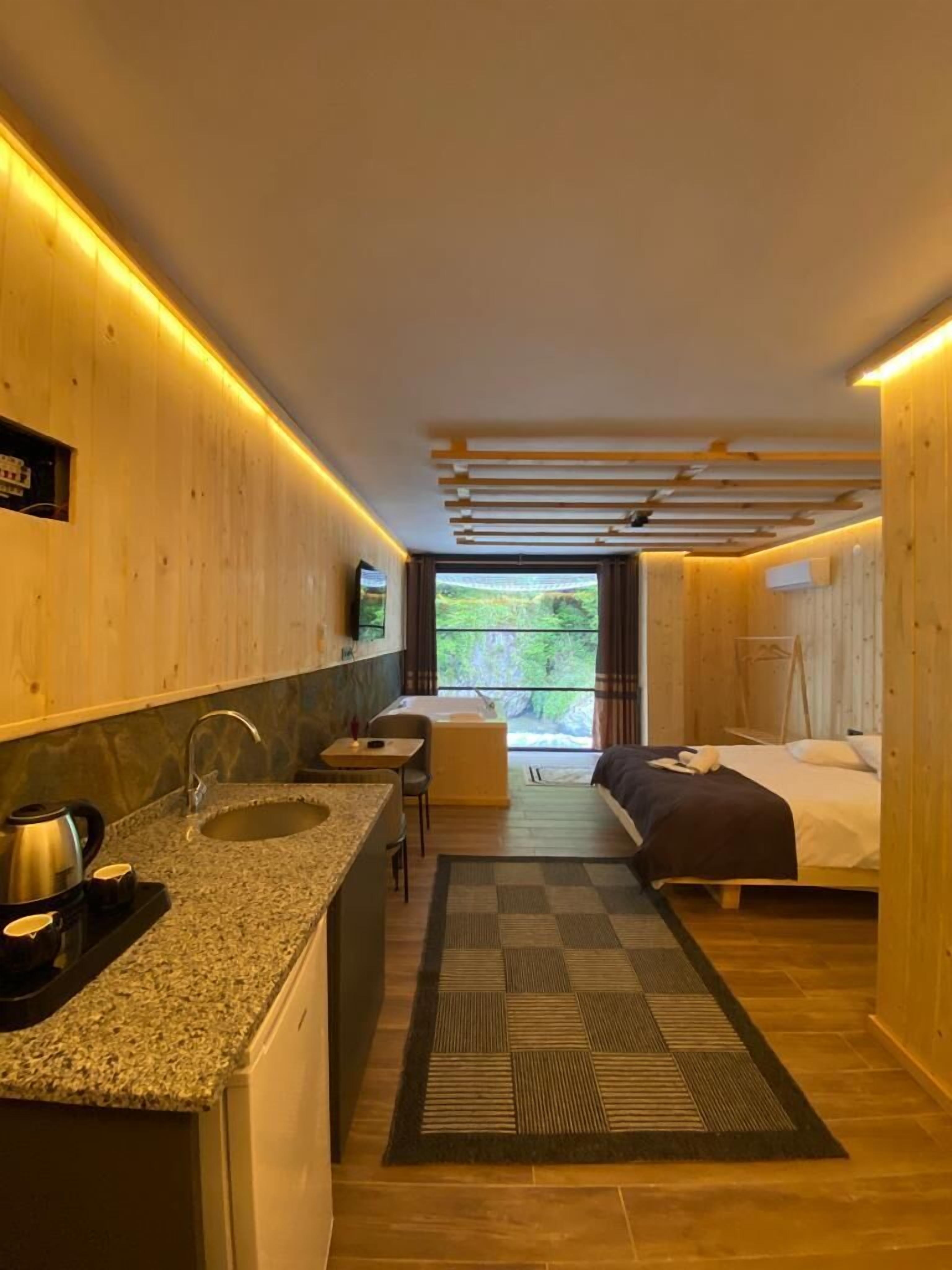 Dogal Suit Bungalov