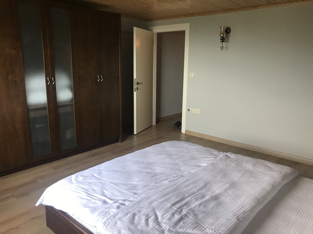 Royal Villa Hotel