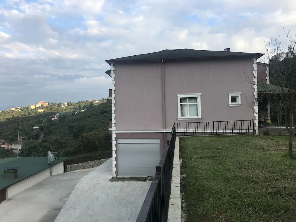 Royal Villa Hotel