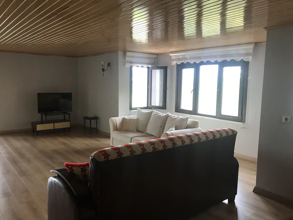 Royal Villa Hotel