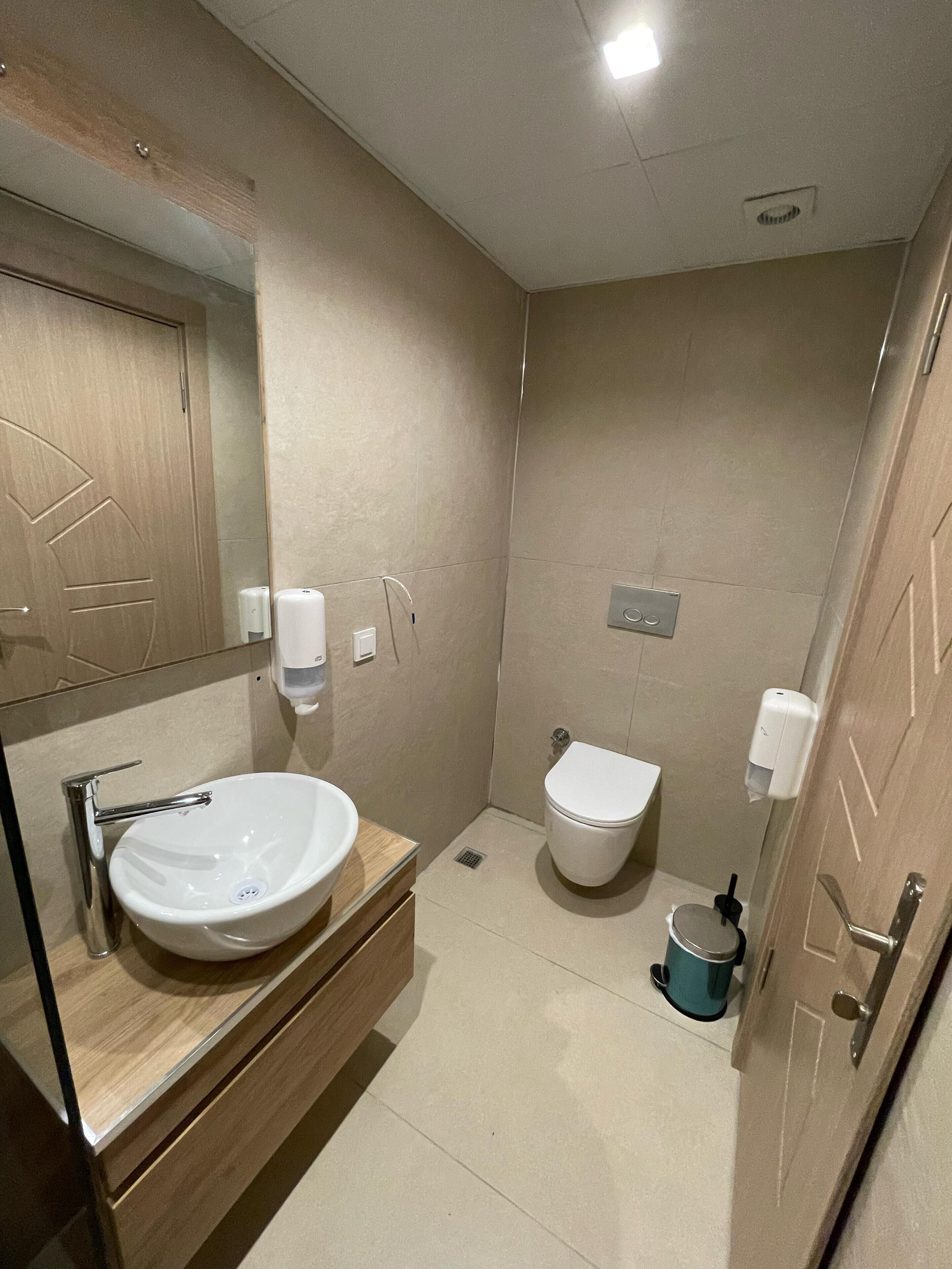 Seventy Four Hotel
