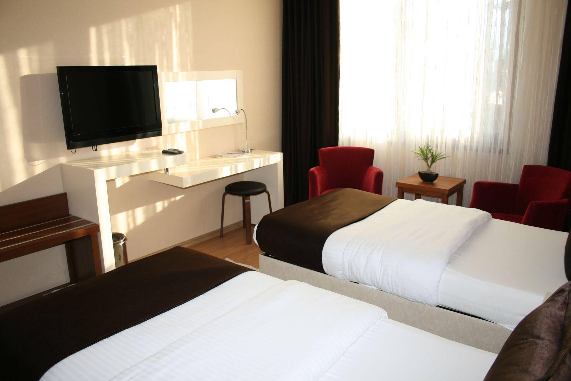 Goesterisli Otel
