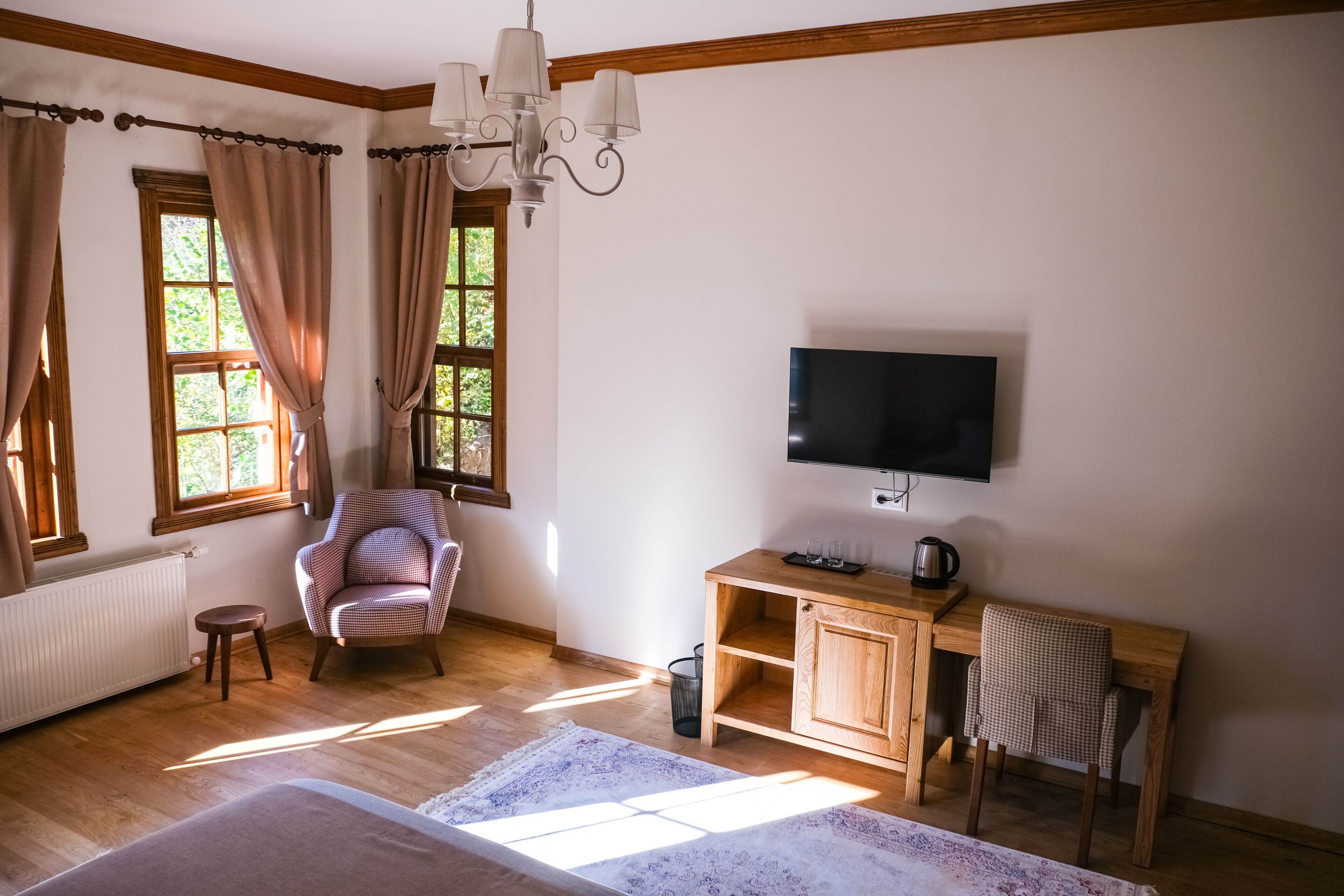 Hakoni House