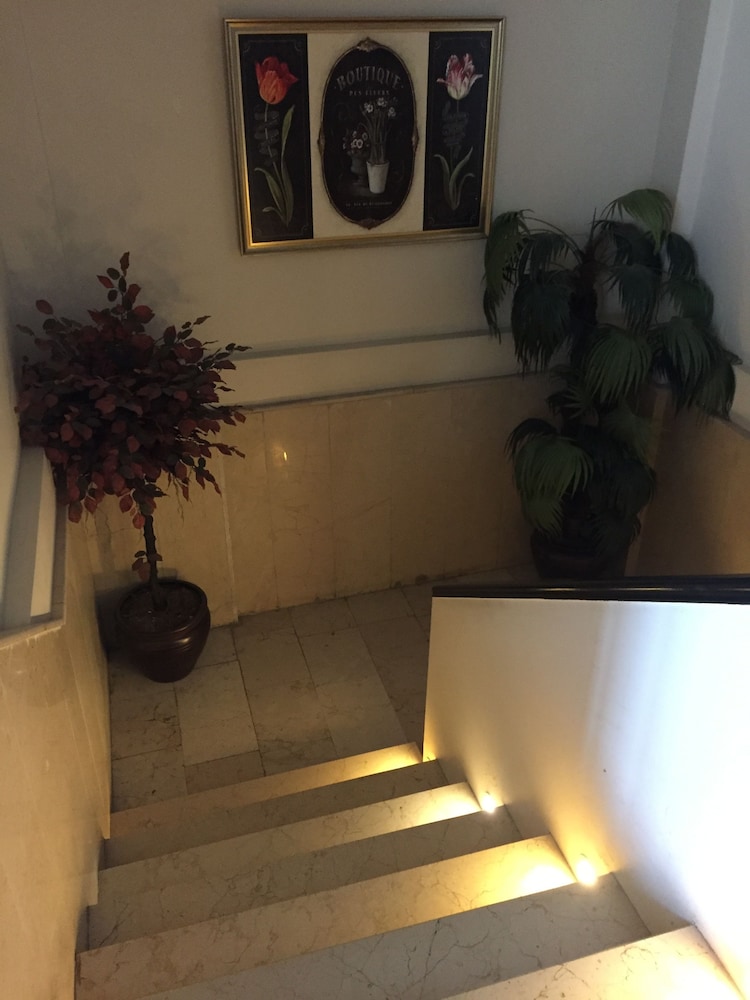 Rivada Otel