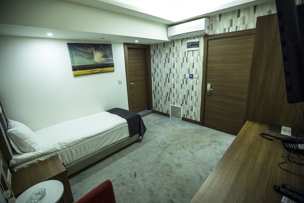 Rivada Otel