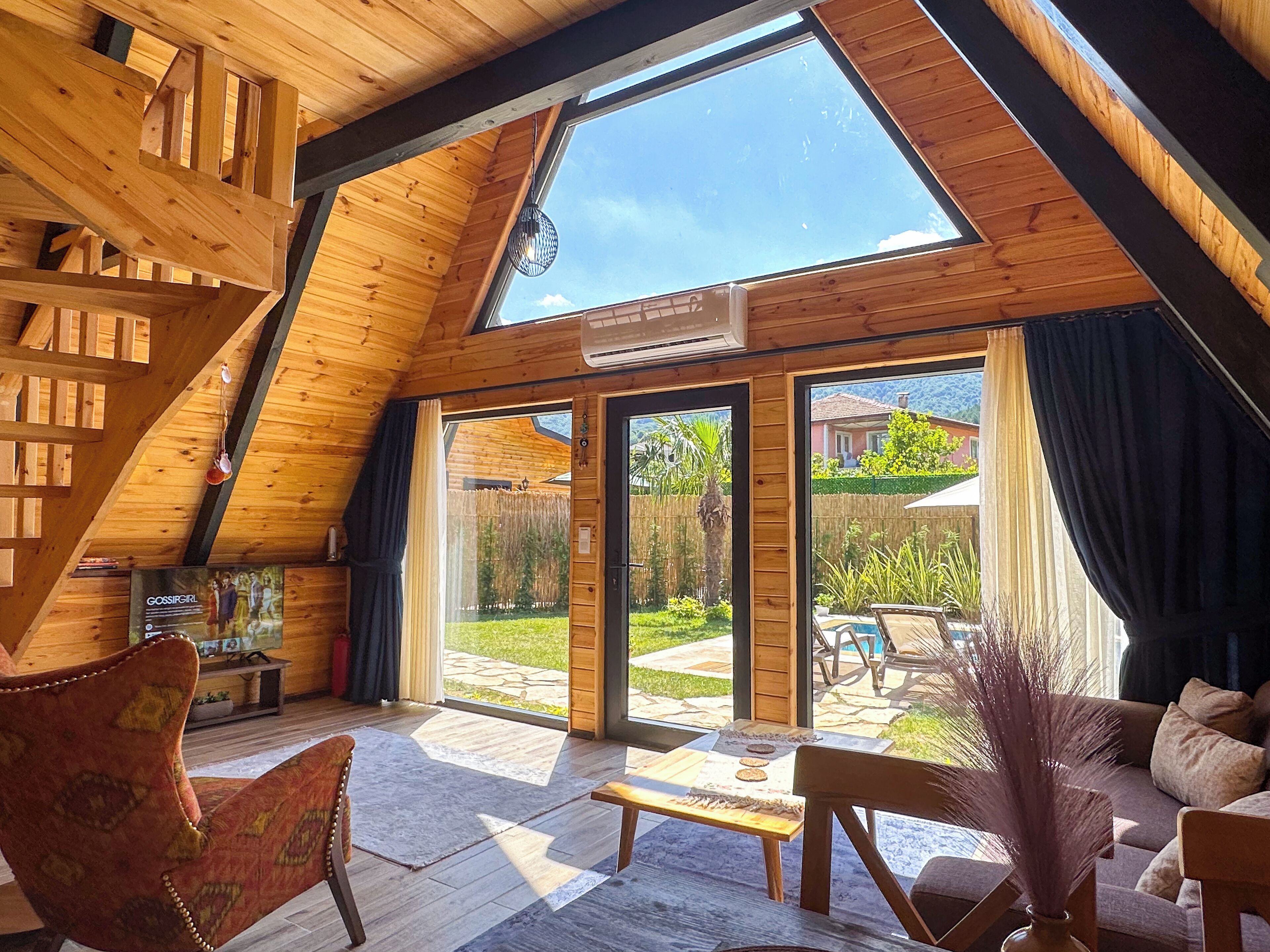 Teona Kartepe Bungalov