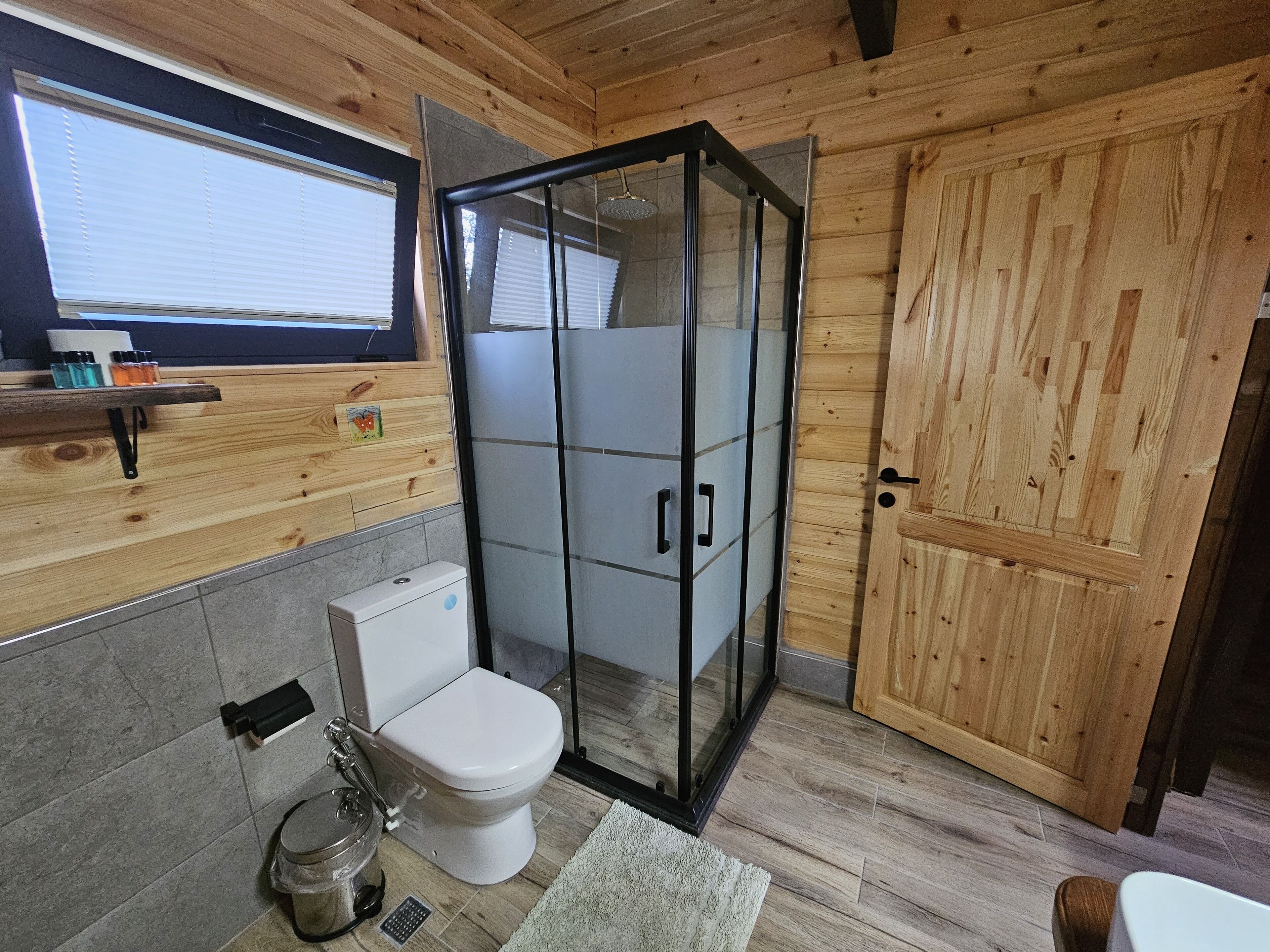 Teona Kartepe Bungalov