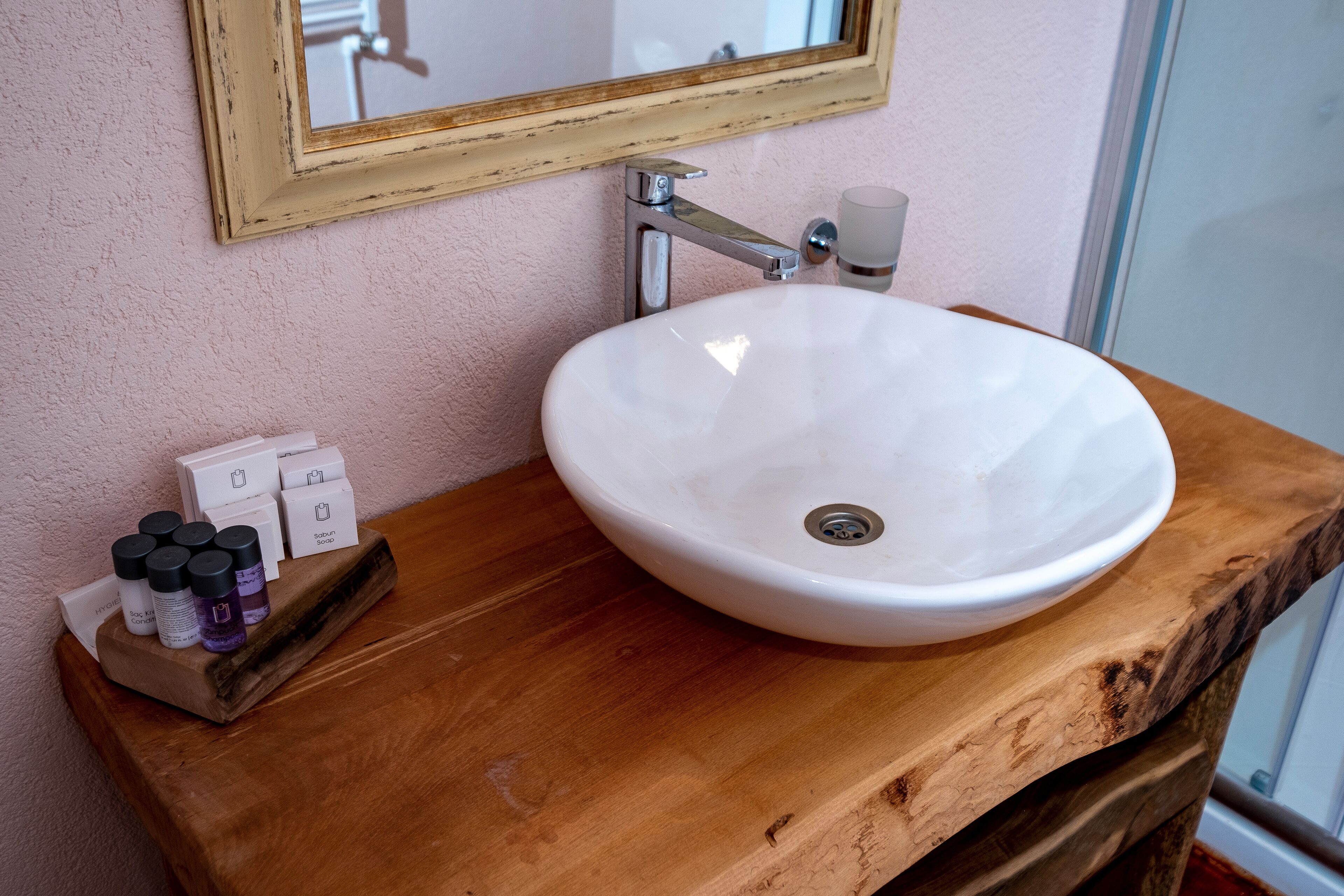 The Canyon Hotel & Resort