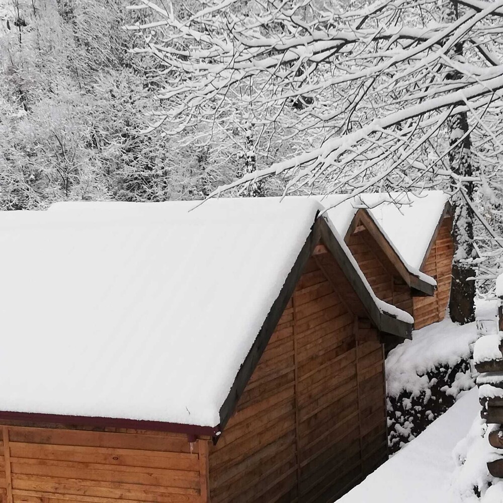 Yesil Dus Vadisi Bungalow Restoran
