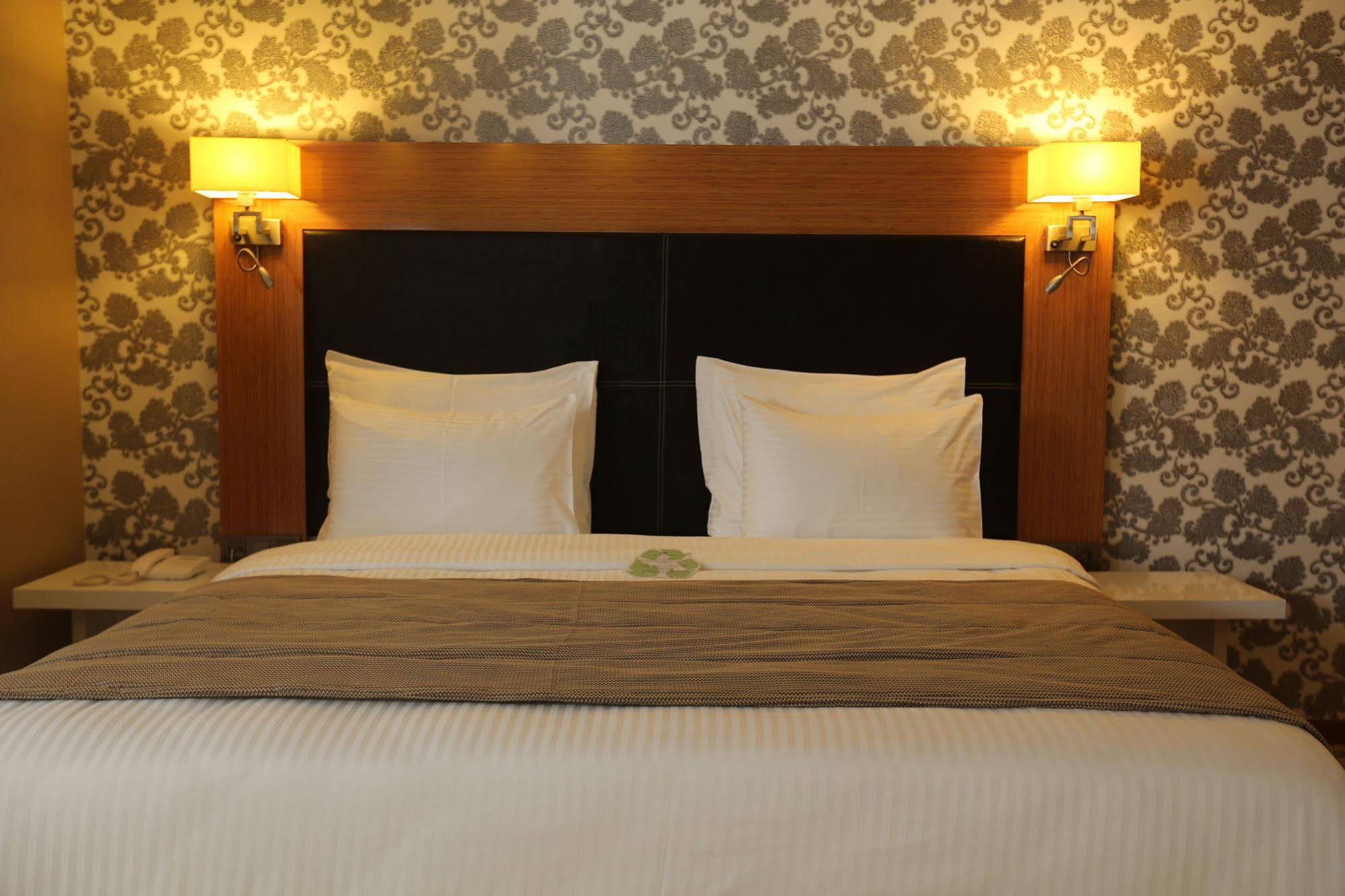 El Garden Hotel & Residence