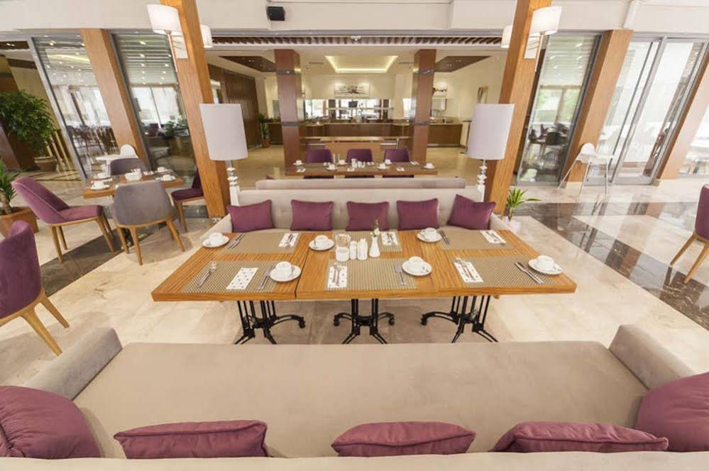 Lamec Hotel Business