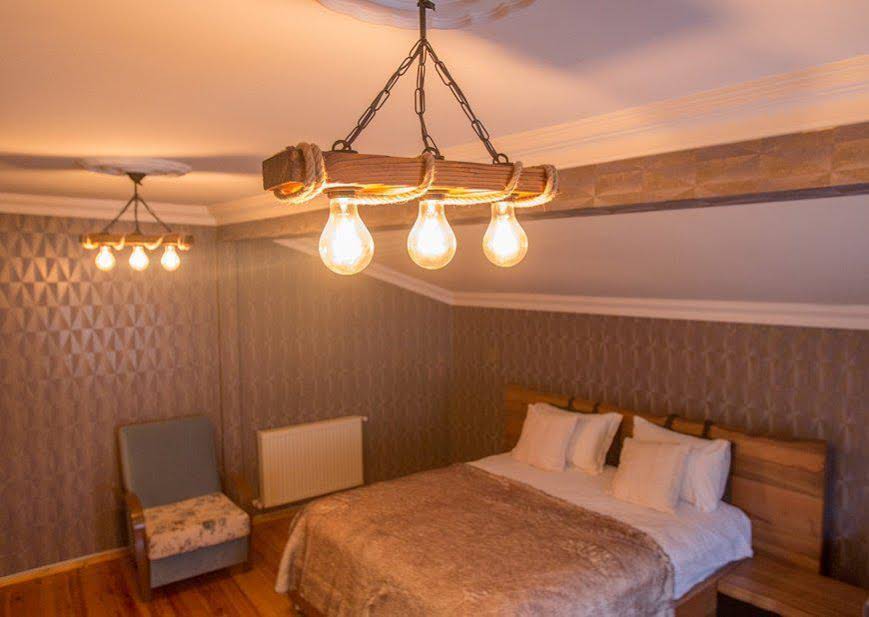 Abant Bahçeli Kösk