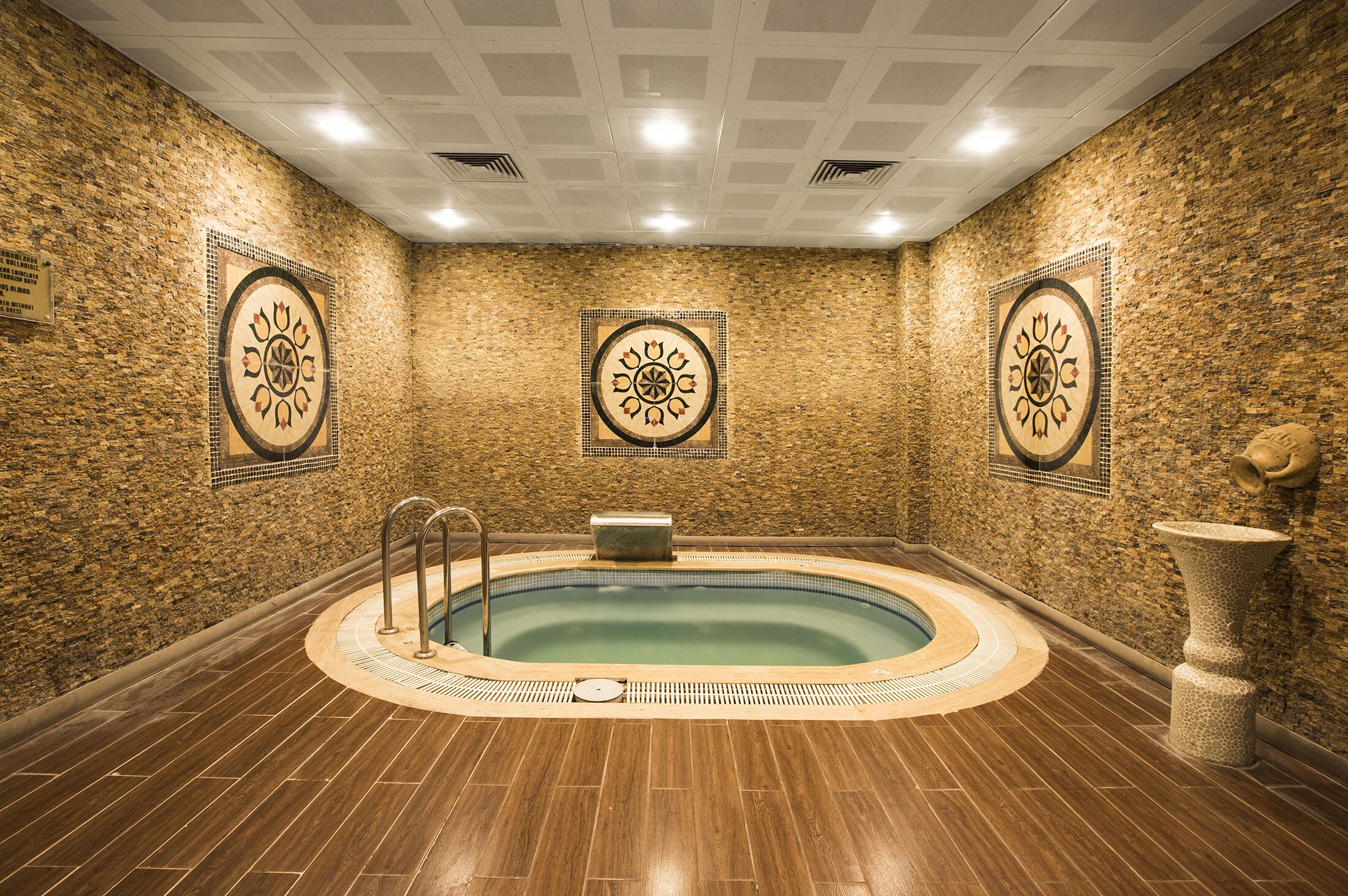 Sarot Termal Vadi Tatil Köyü