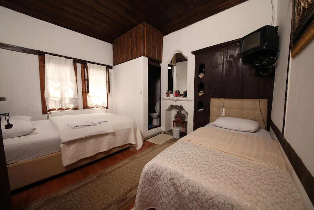 Efe Guest House