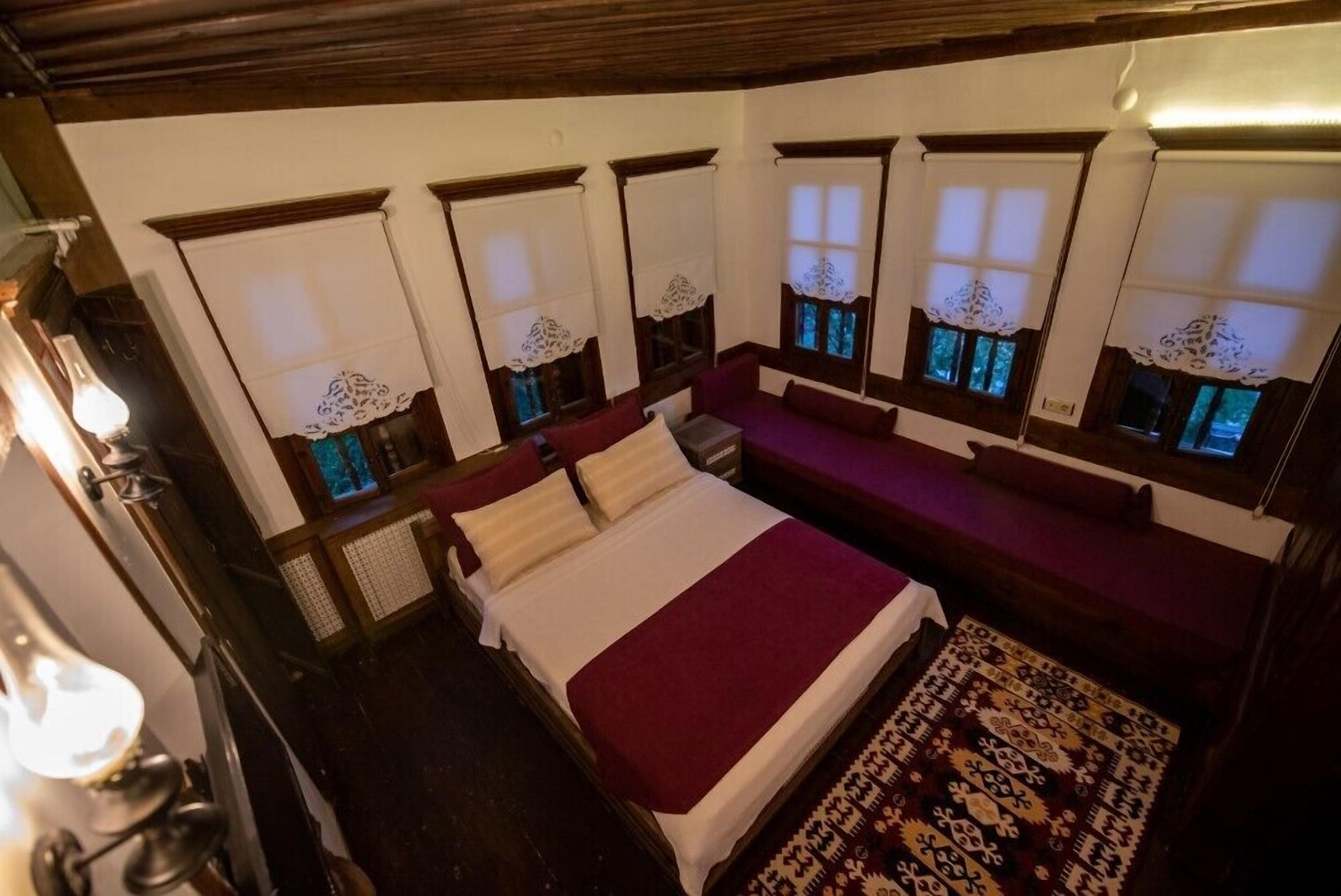 Kürkçü Konak Otel
