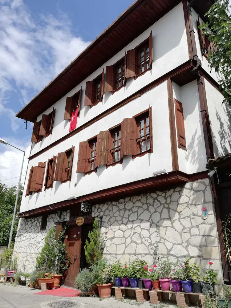 Turgut Reis Konak