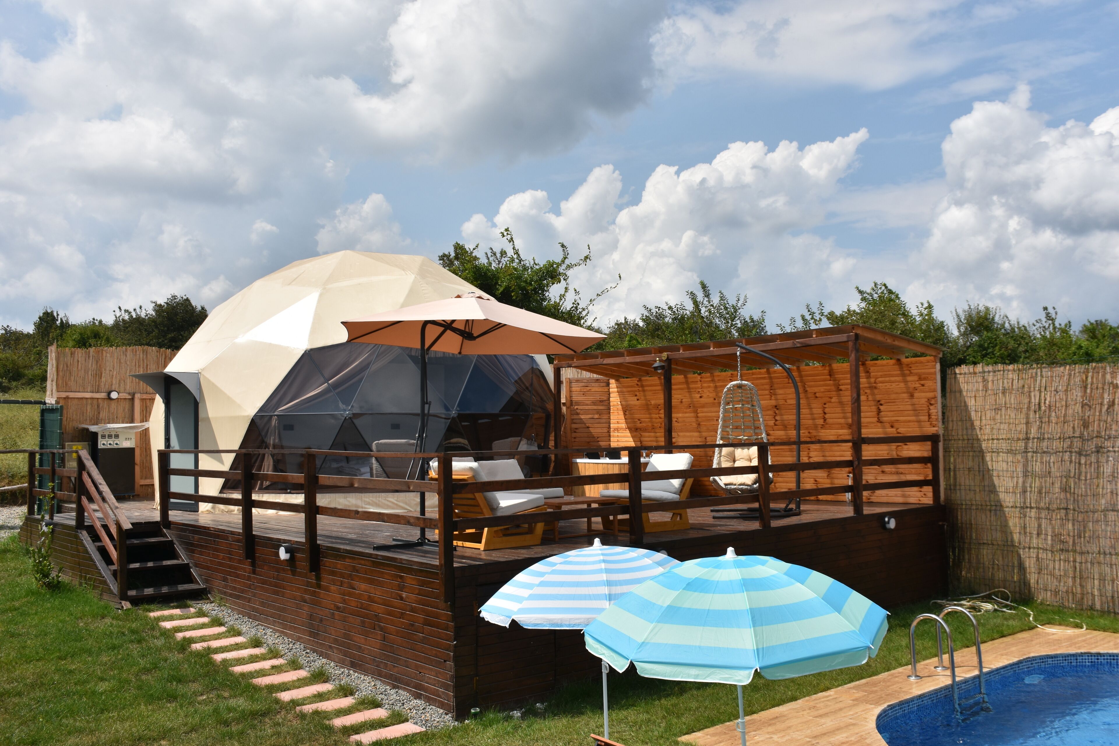 Maya Glamping Dome