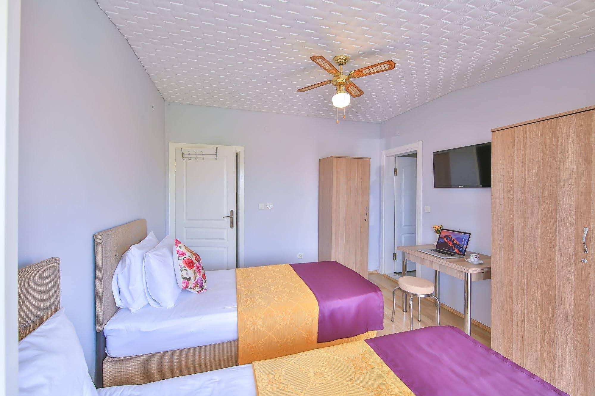 Palmada Hotel