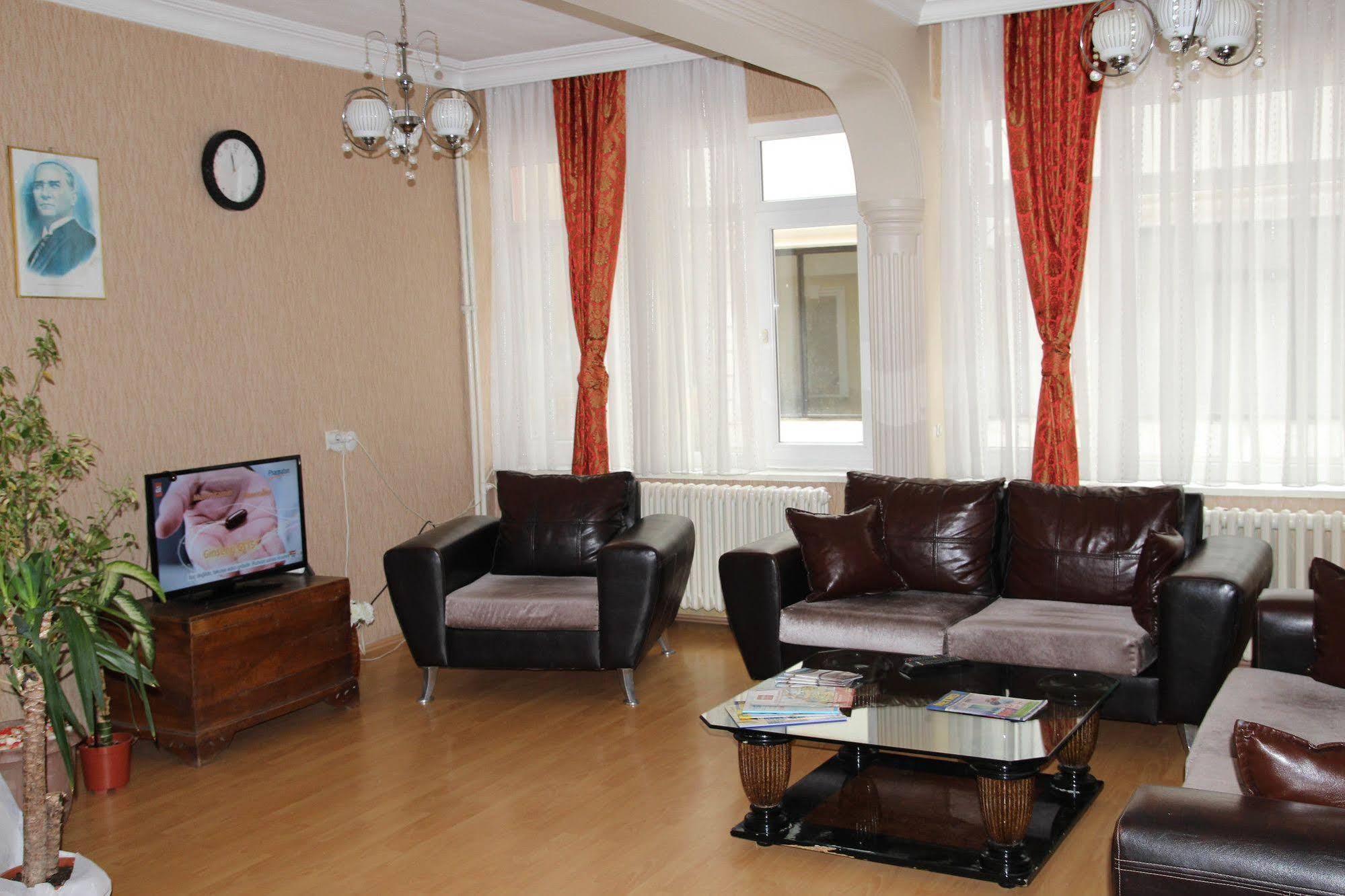 Hotel Akca