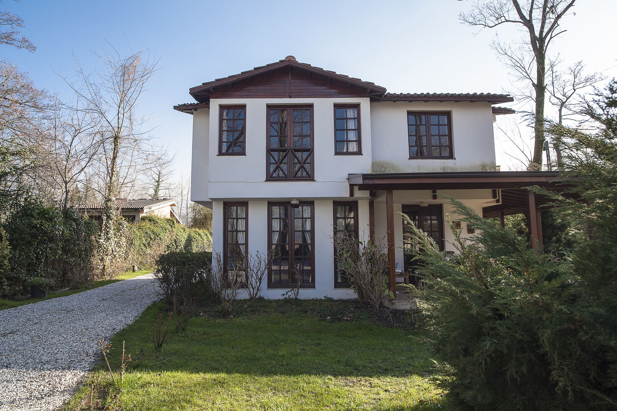 Beta Home Lake House