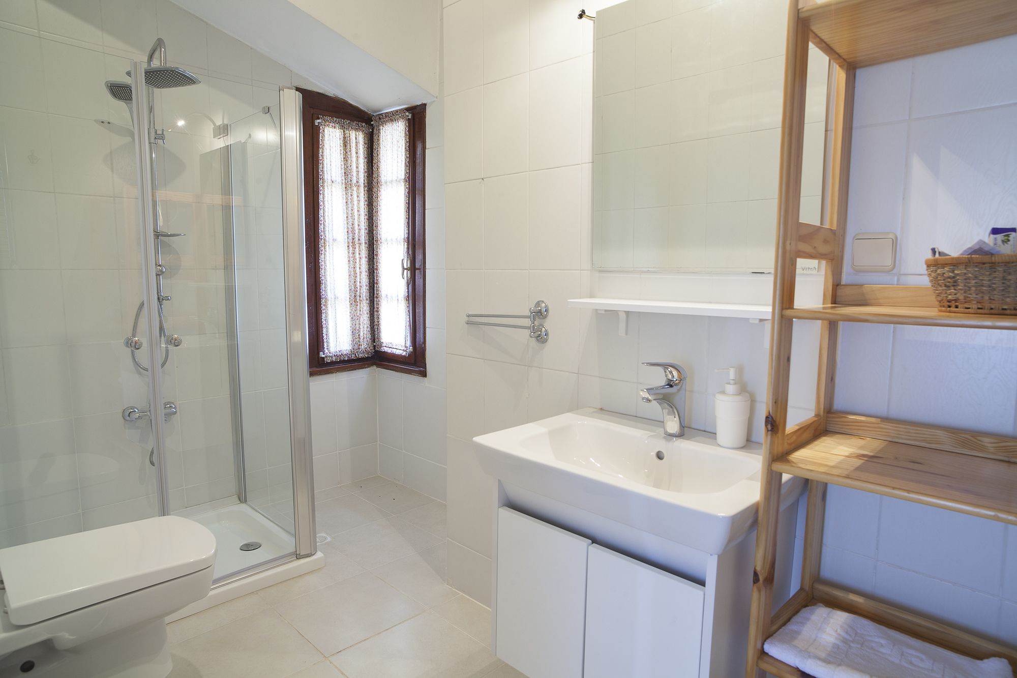 Beta Home Lake House