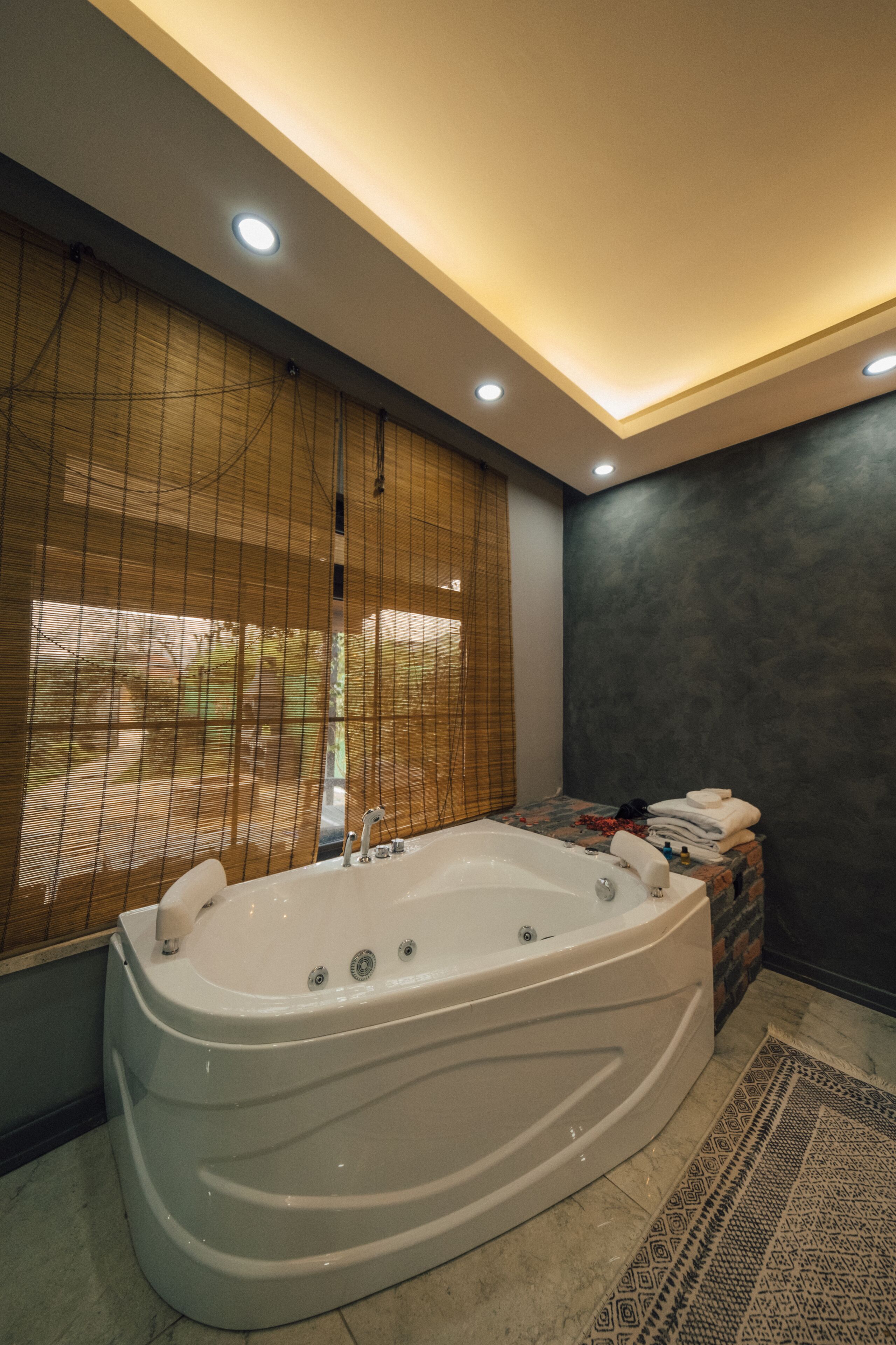 Naturel Stone Villalari