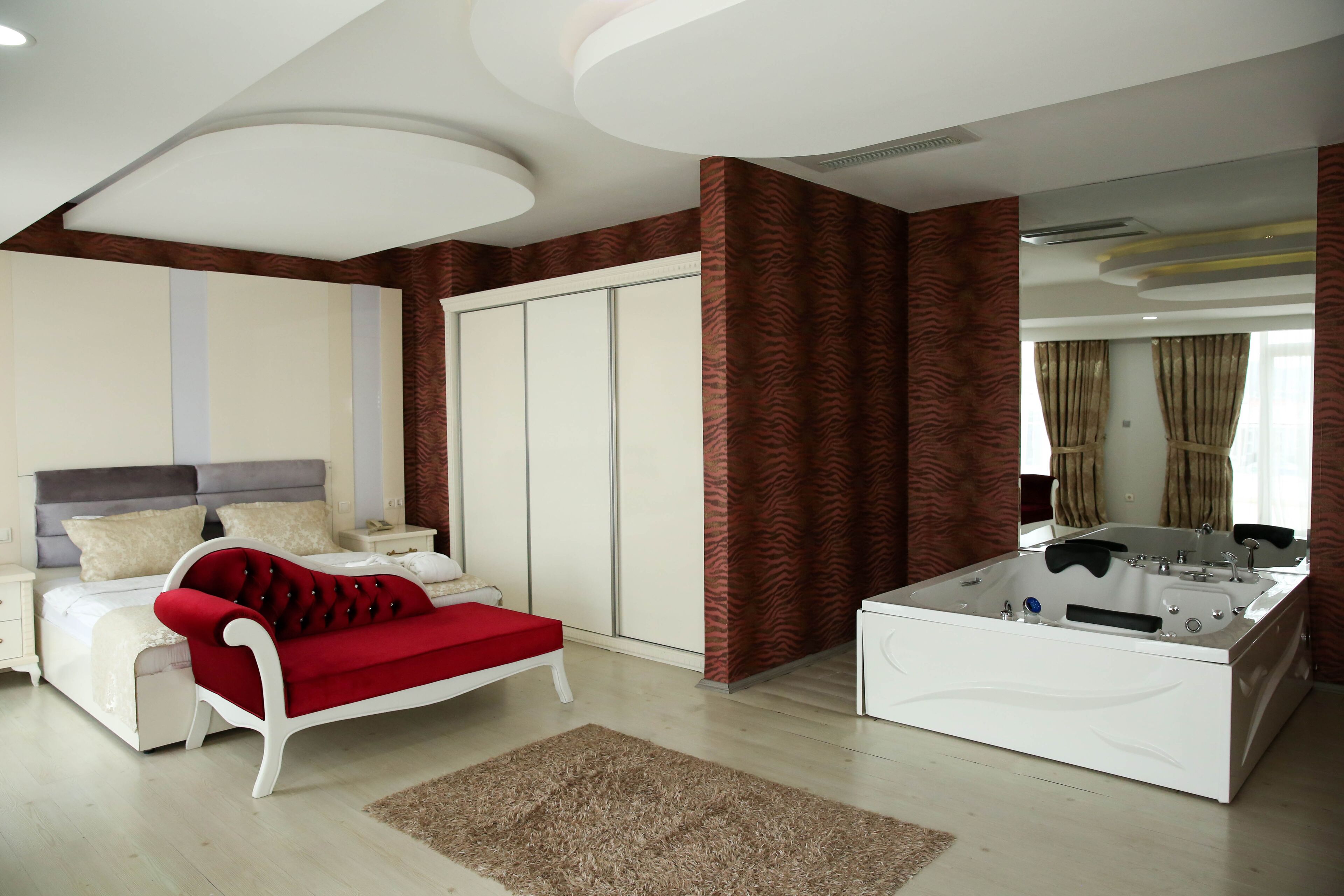 MOX Hotel Wellness & Spa