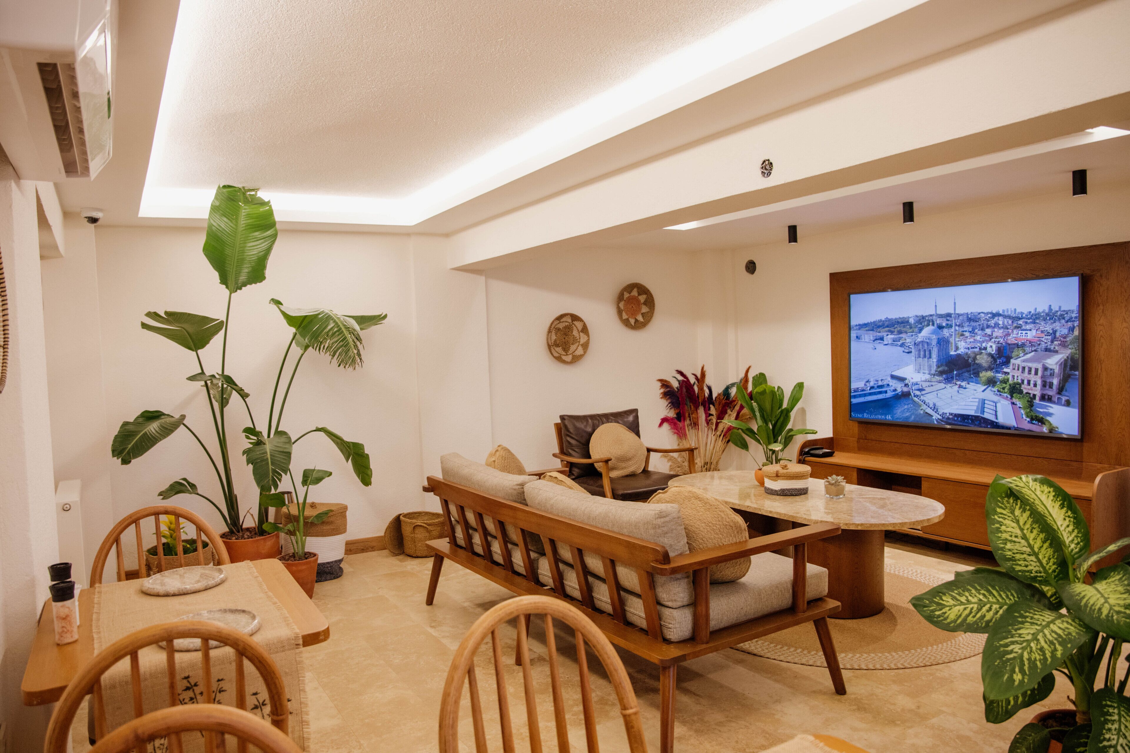 Villaqua Boutique Hotel