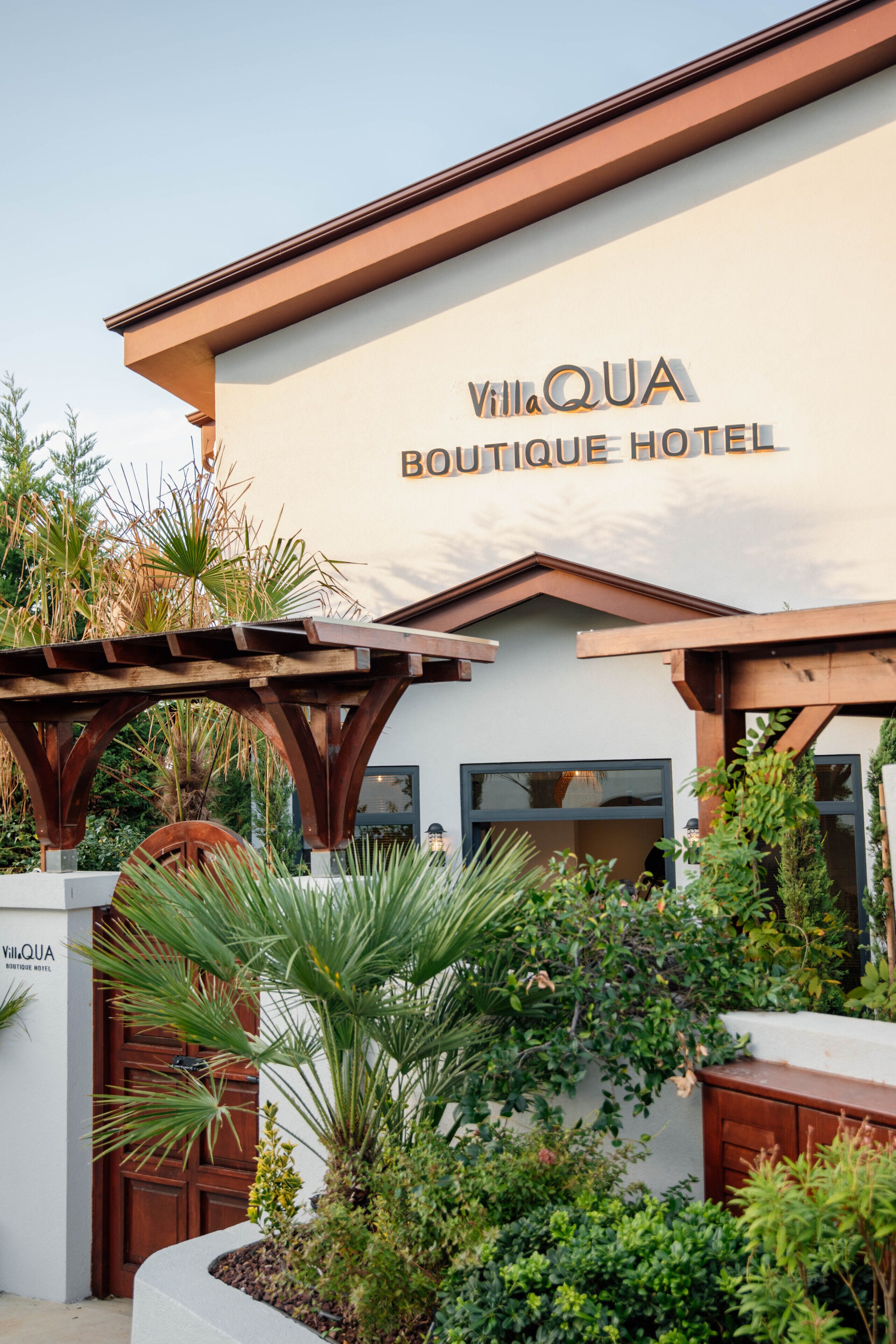 Villaqua Boutique Hotel