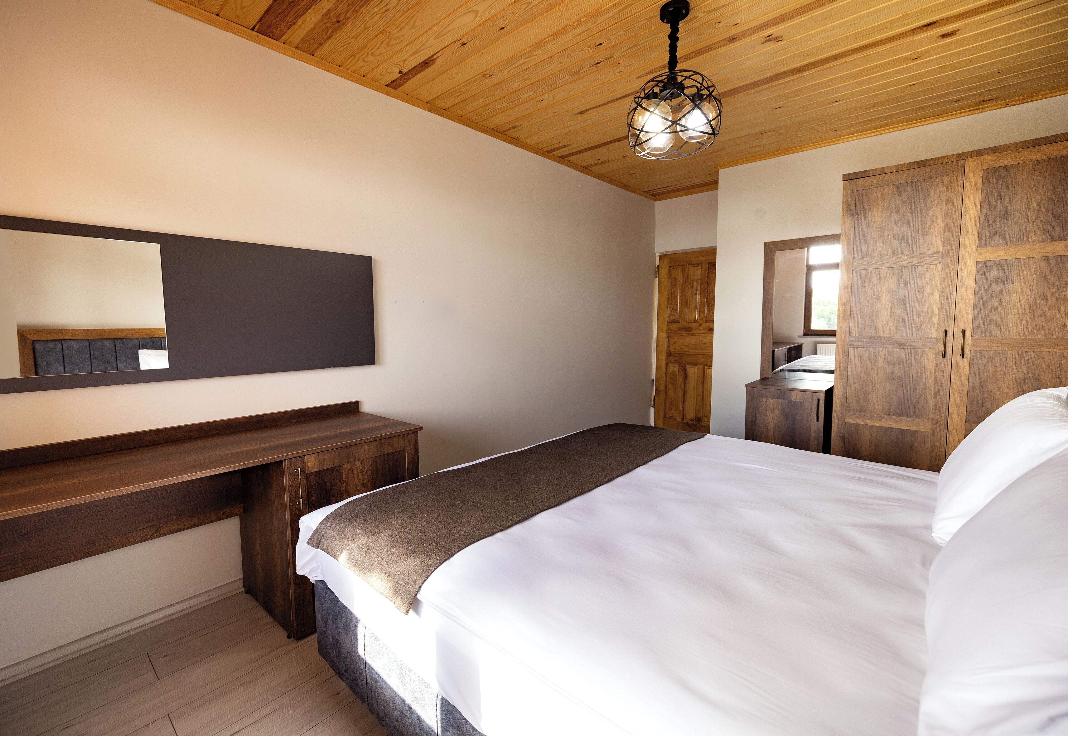 Avulot Otel