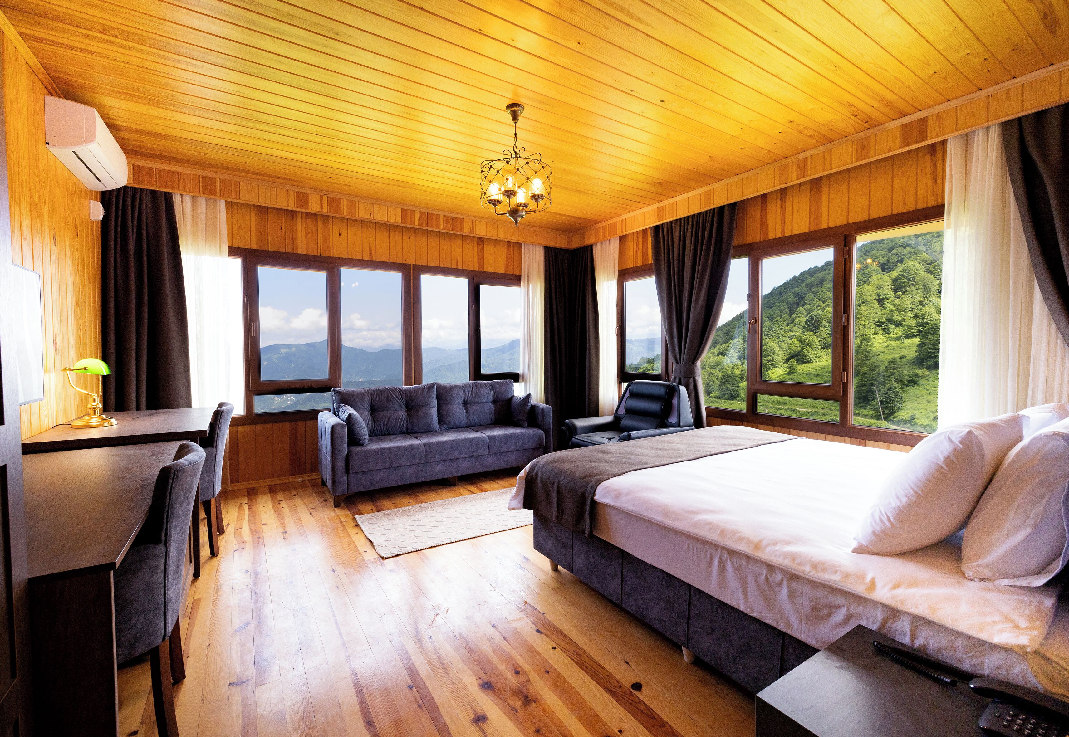 Avulot Otel