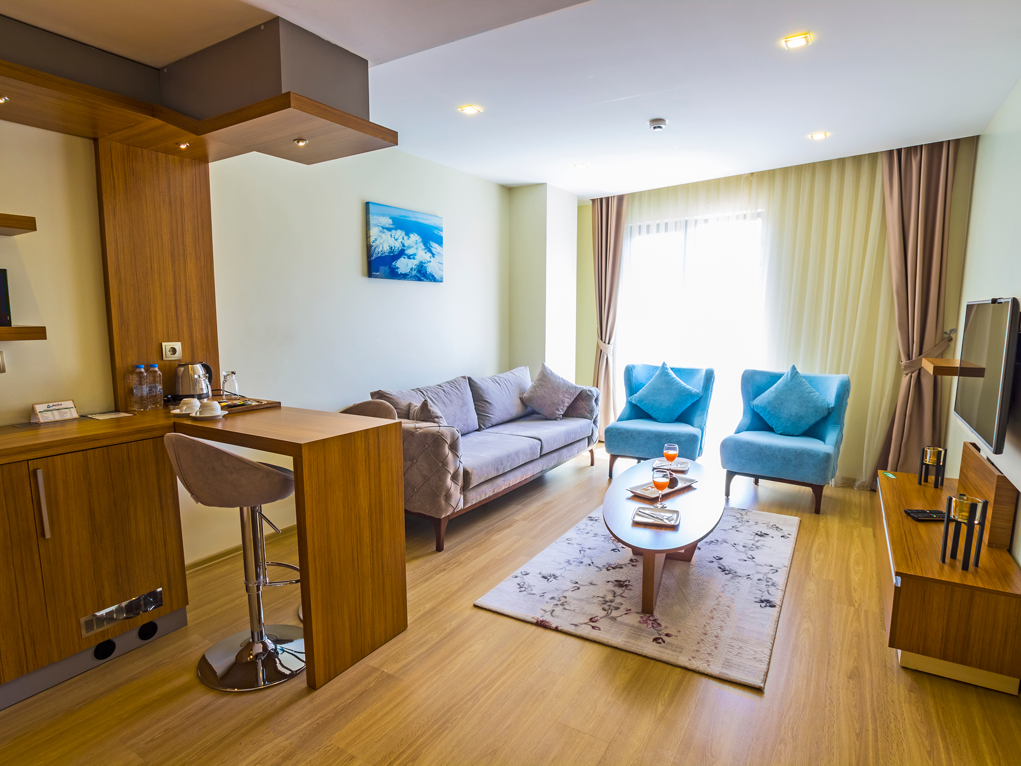 Alesha Suite Hotel
