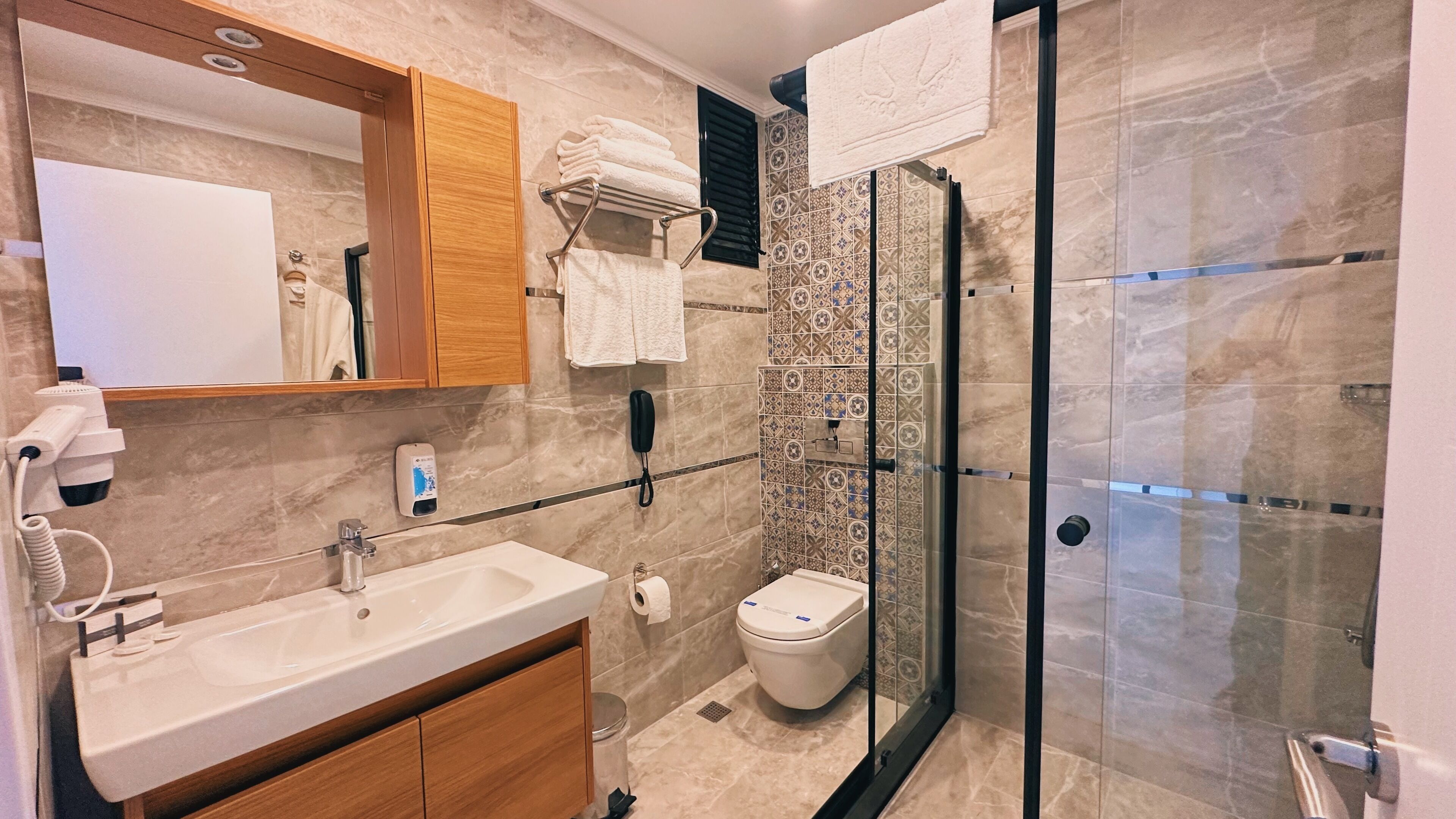 Biliris Otel