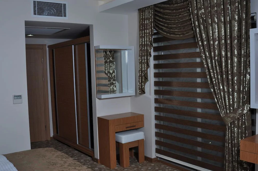 Cebeciler Hotel