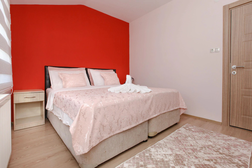 Güven Suite House