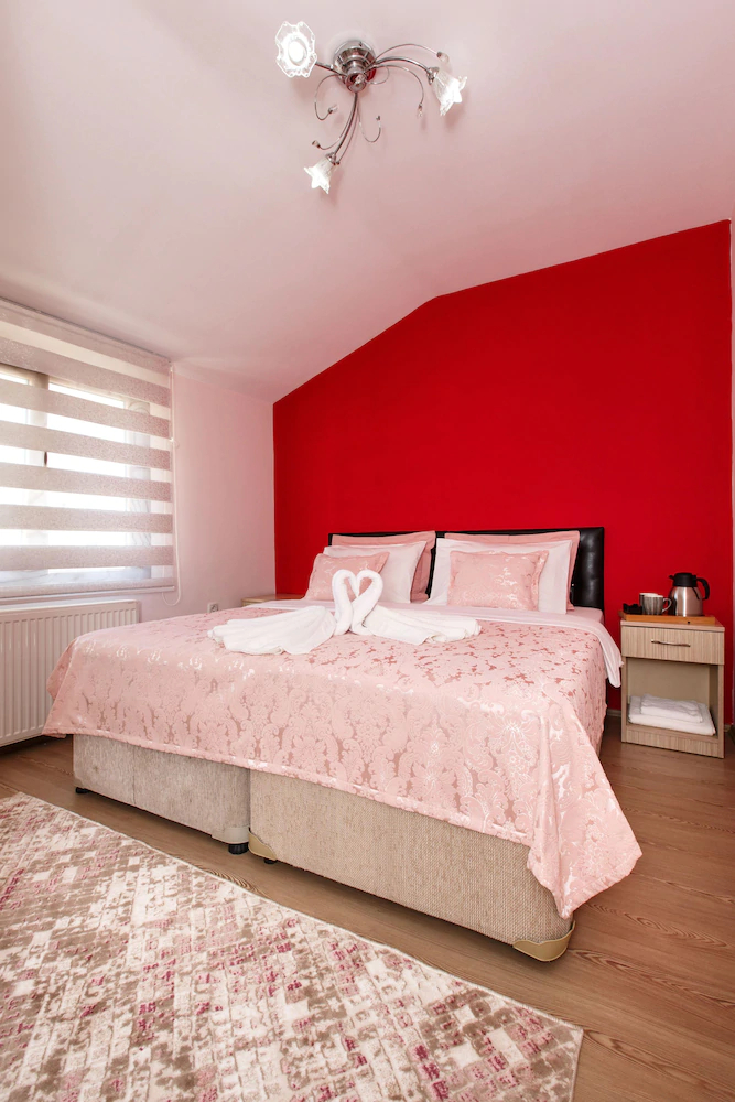 Güven Suite House