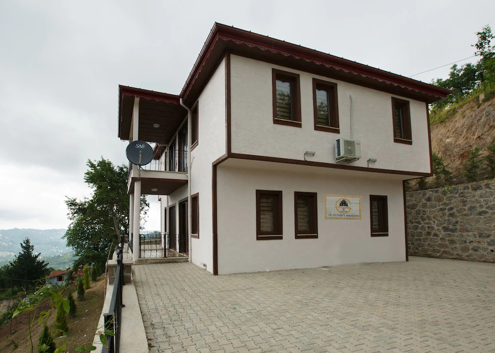 Güven Suite House