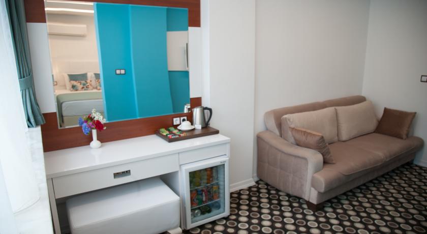 Hermias Marin Hotel