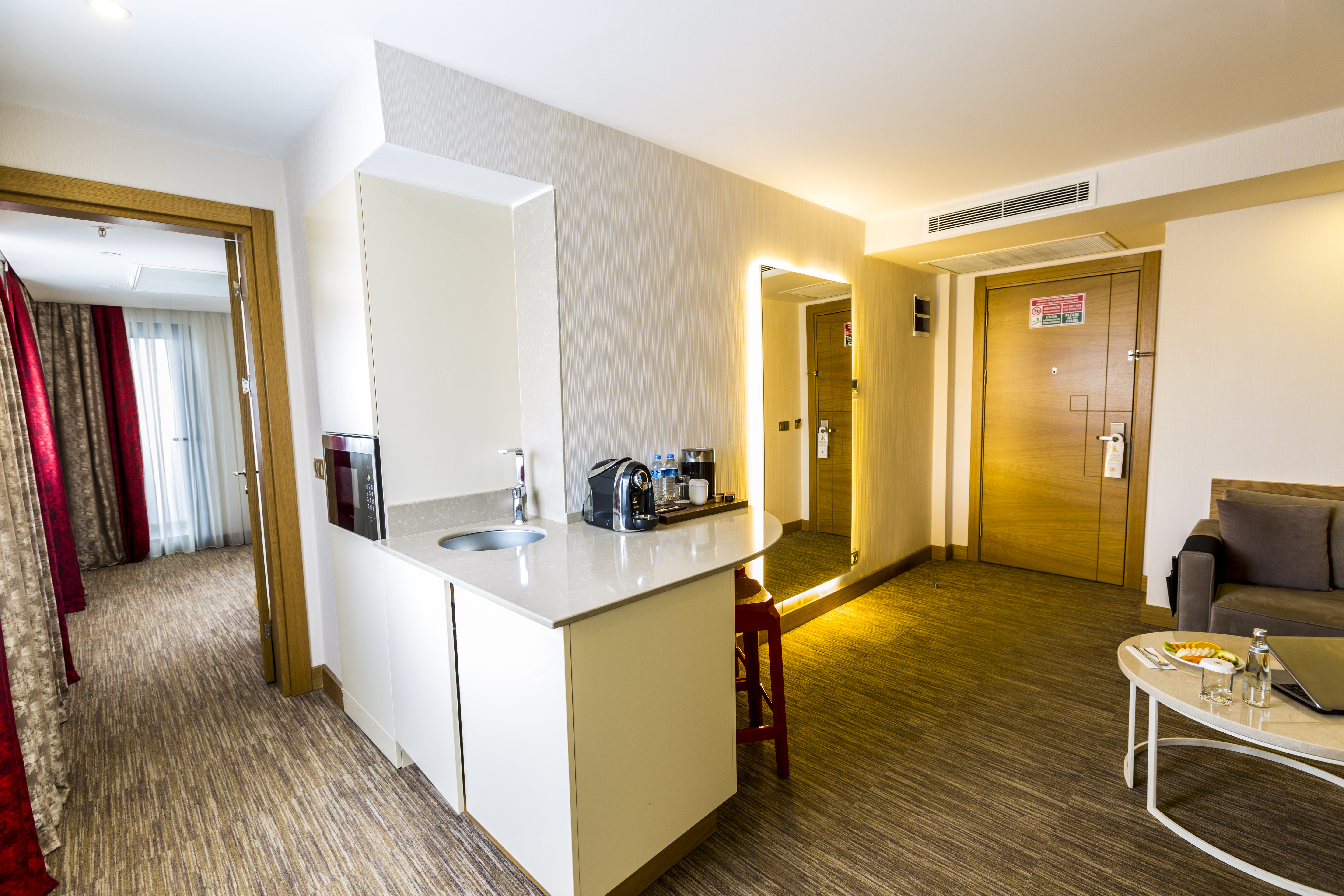 Kuhla Boutique Suite Hotel