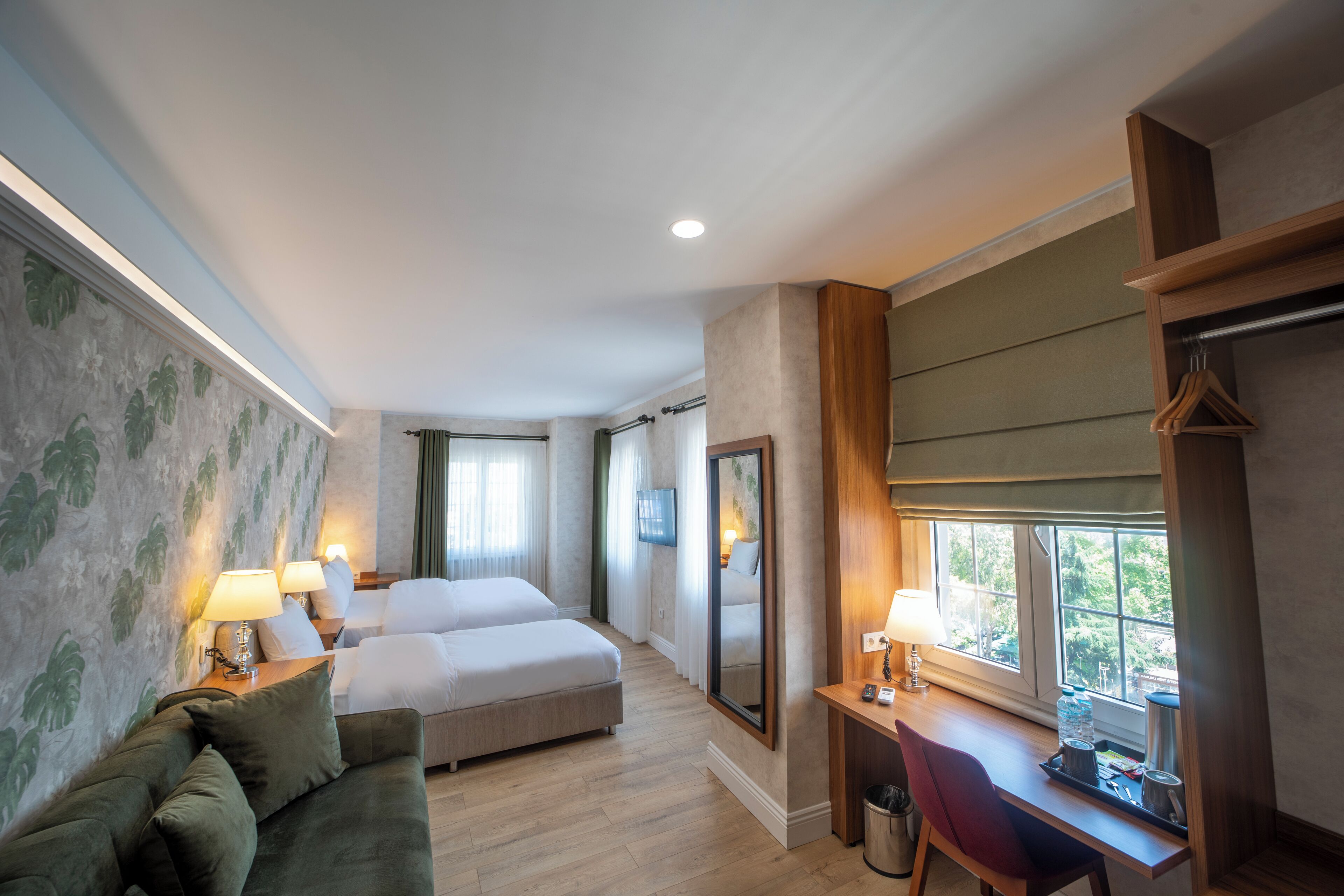 Mell City Suite Hotel