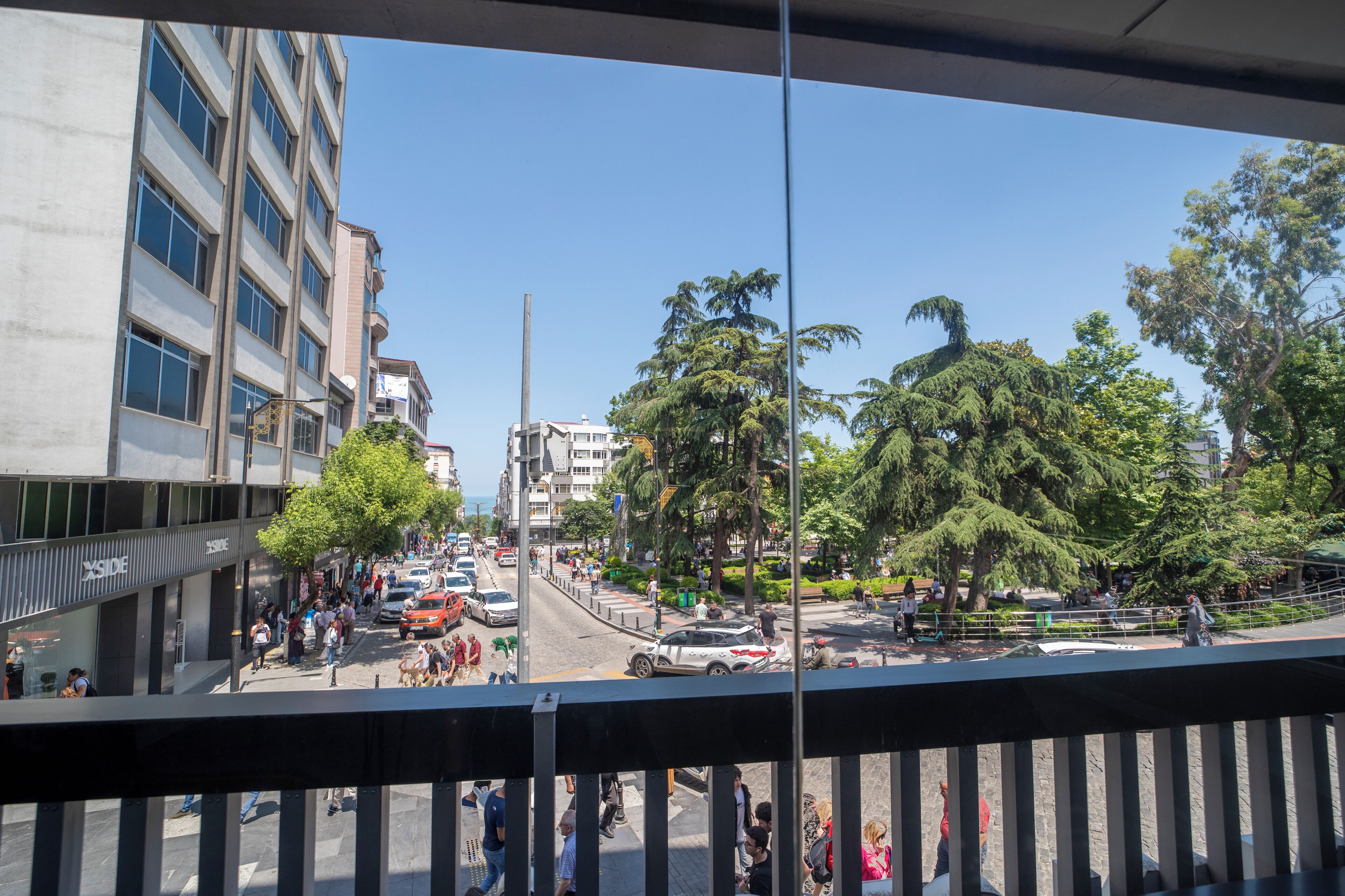 Mell City Suite Hotel