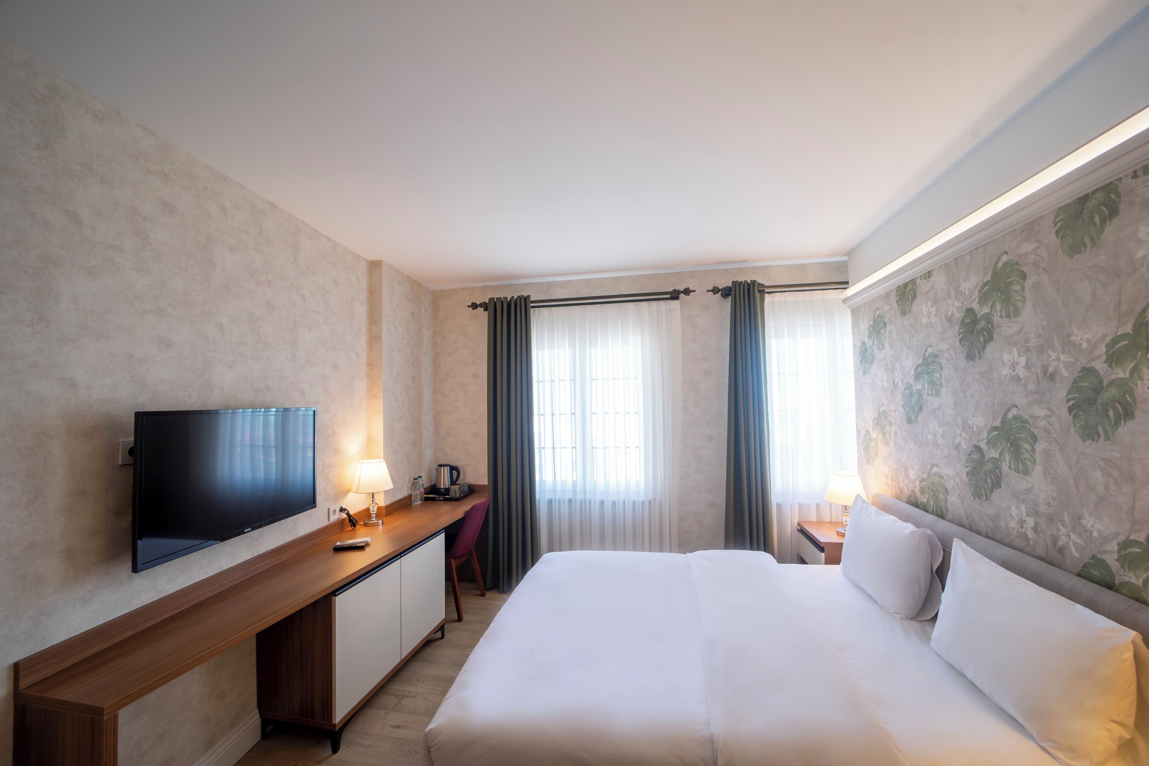 Mell City Suite Hotel