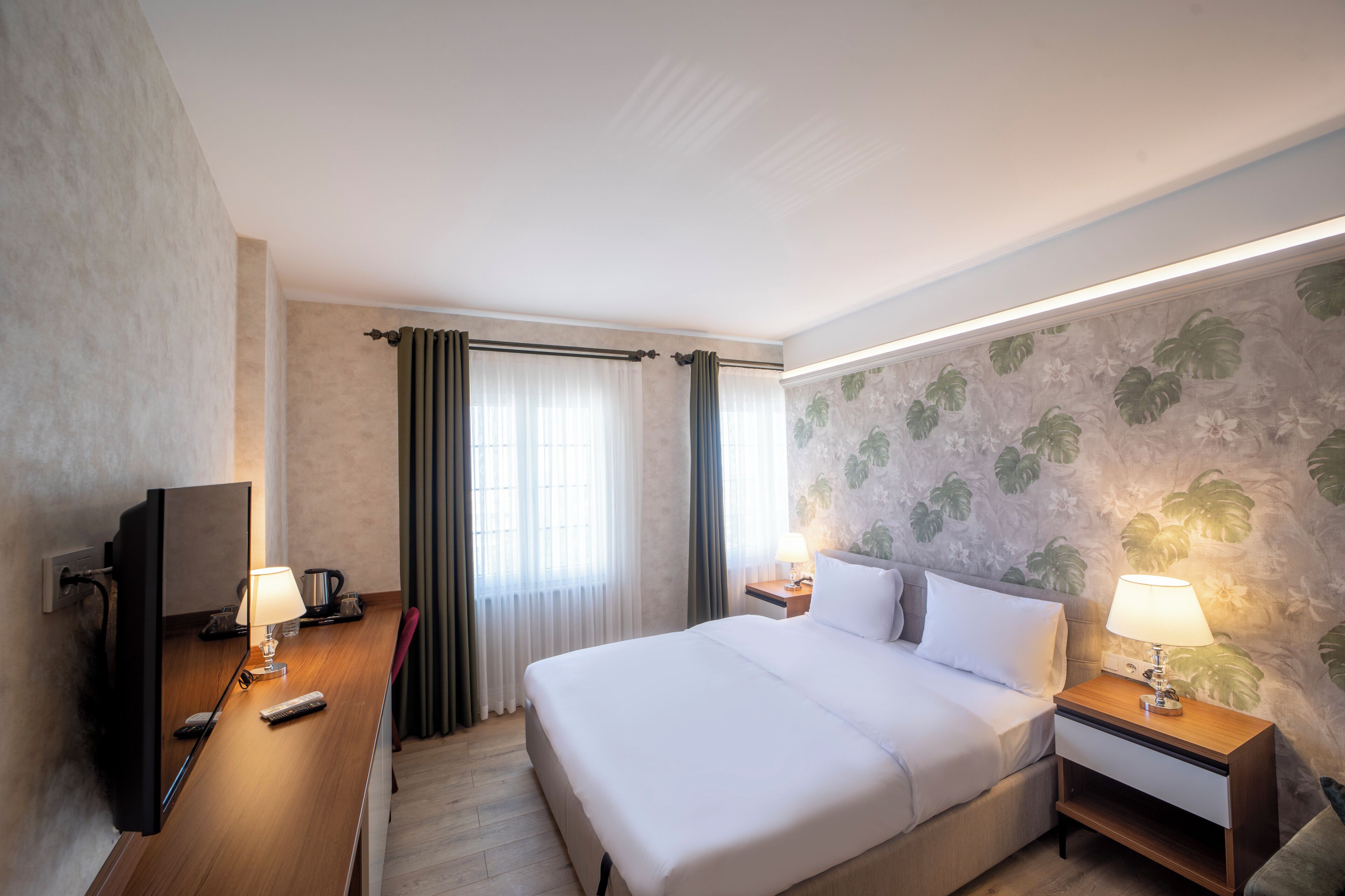 Mell City Suite Hotel