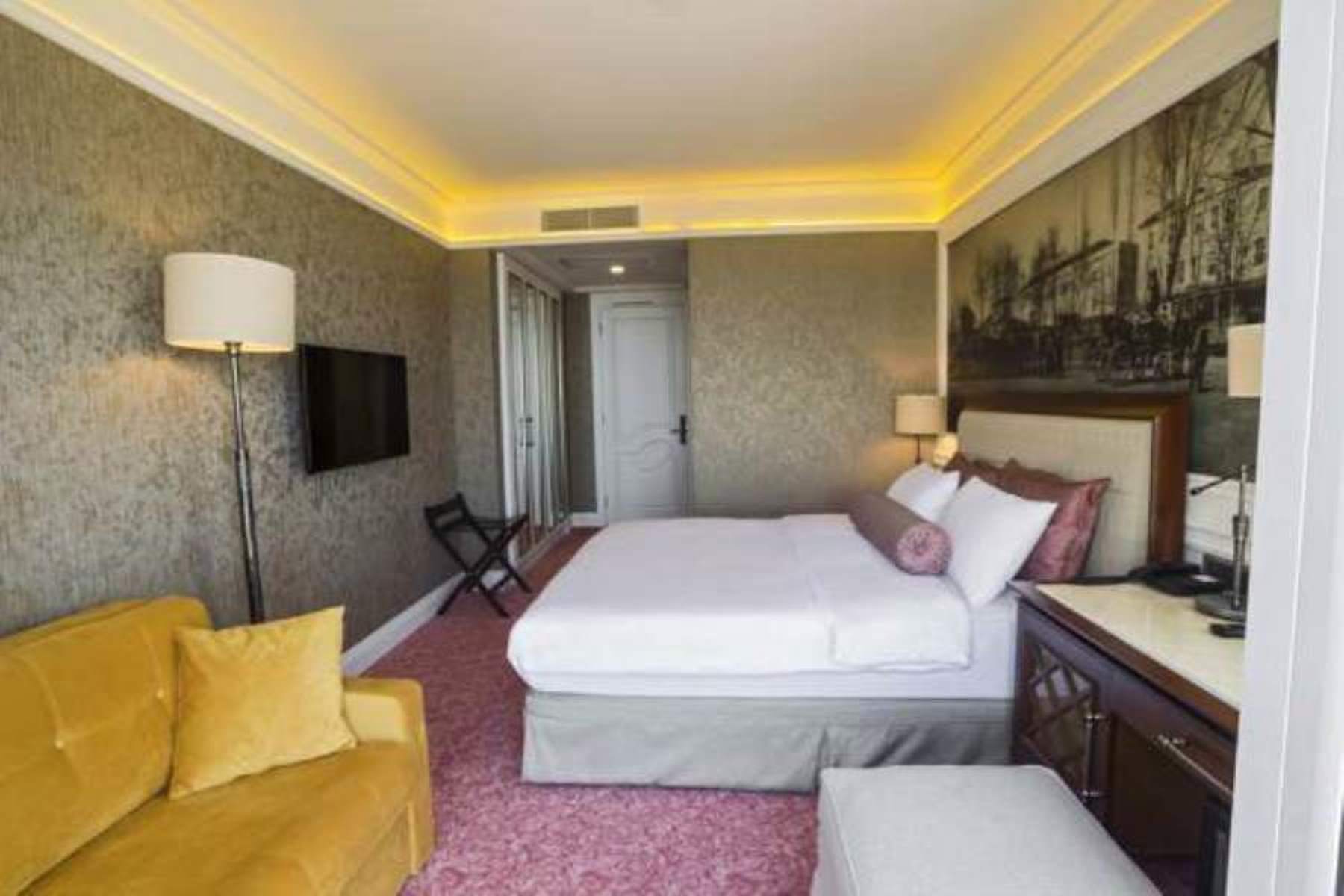 Mell Hotel