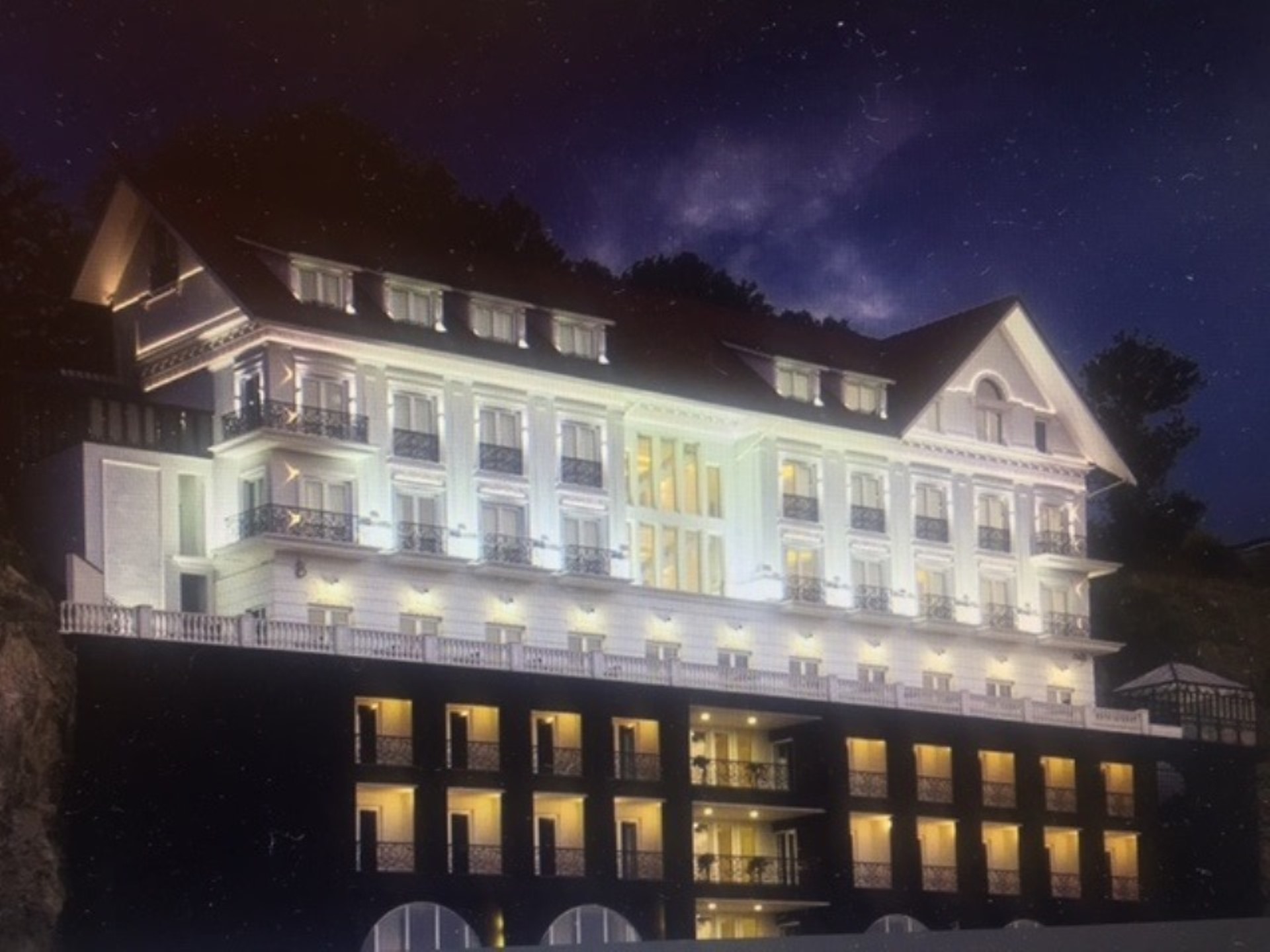 Mell Hotel