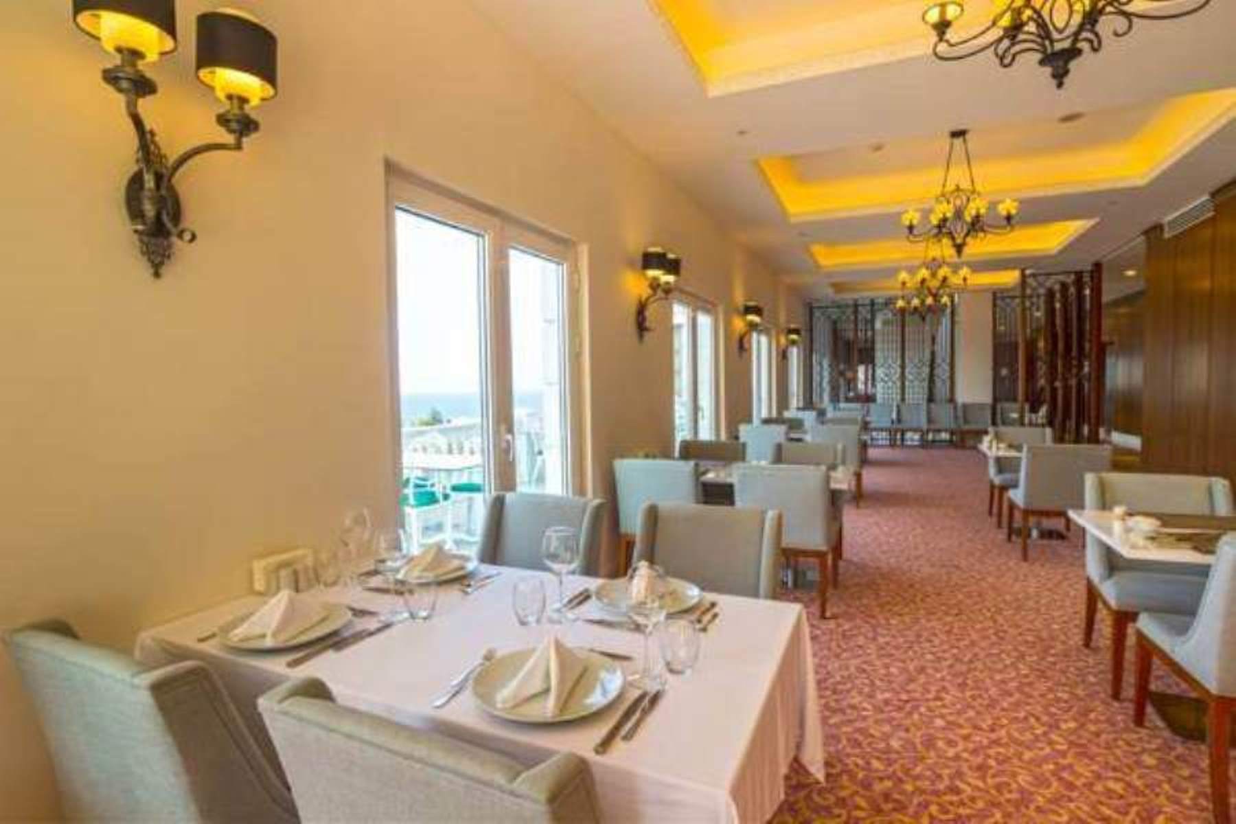 Mell Hotel