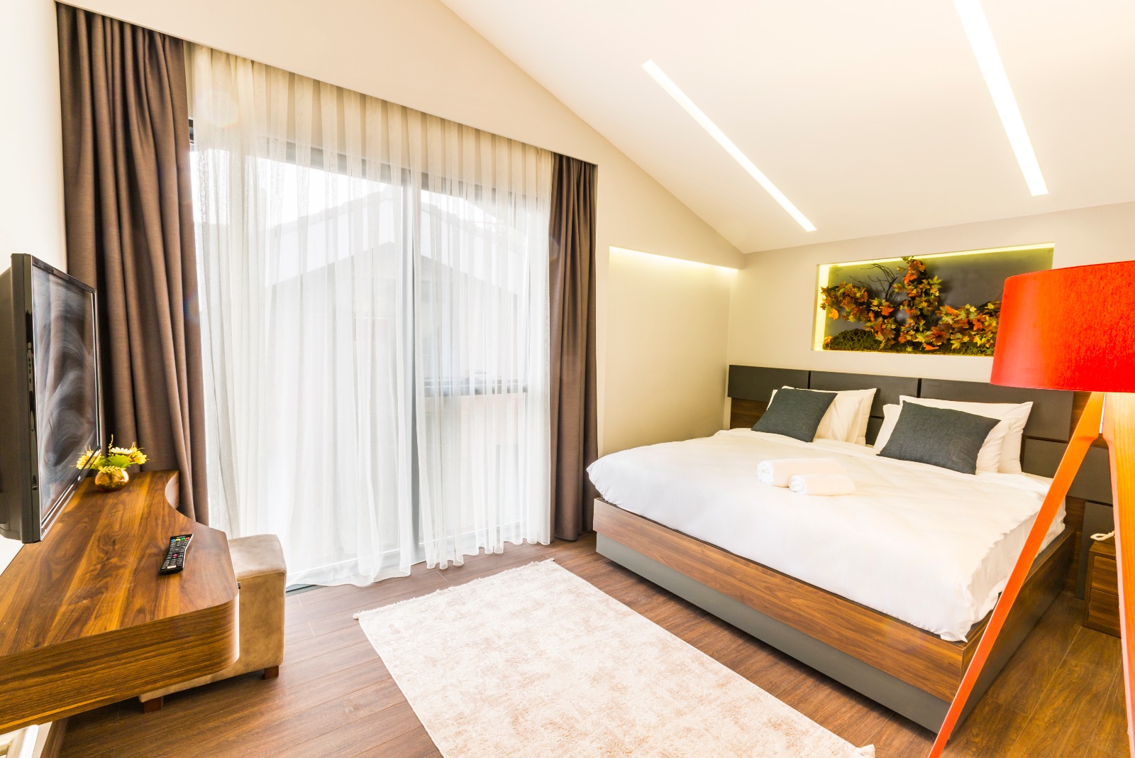 Peerless Villas Hotel