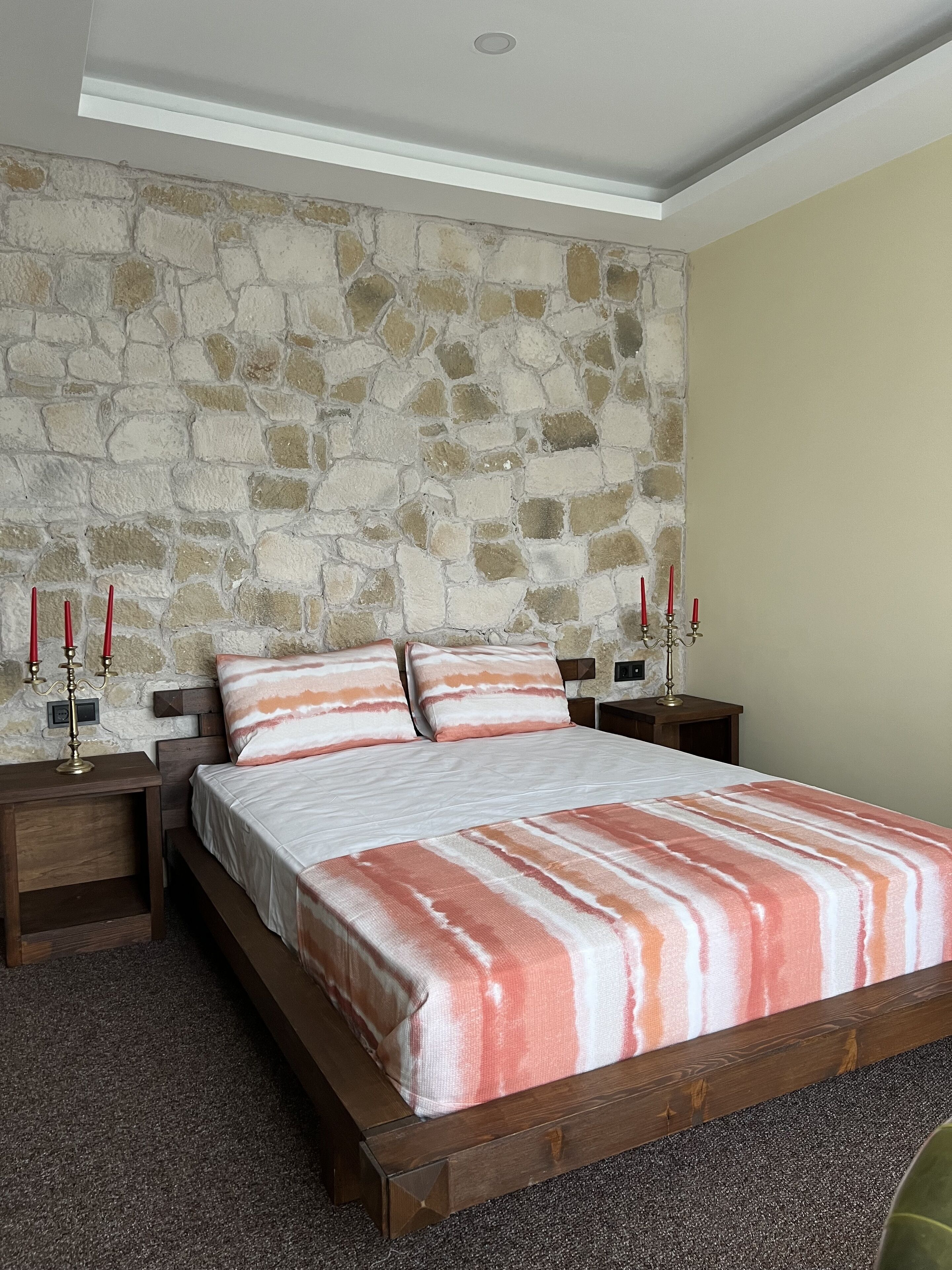 Queen City Hotel And Bungalov