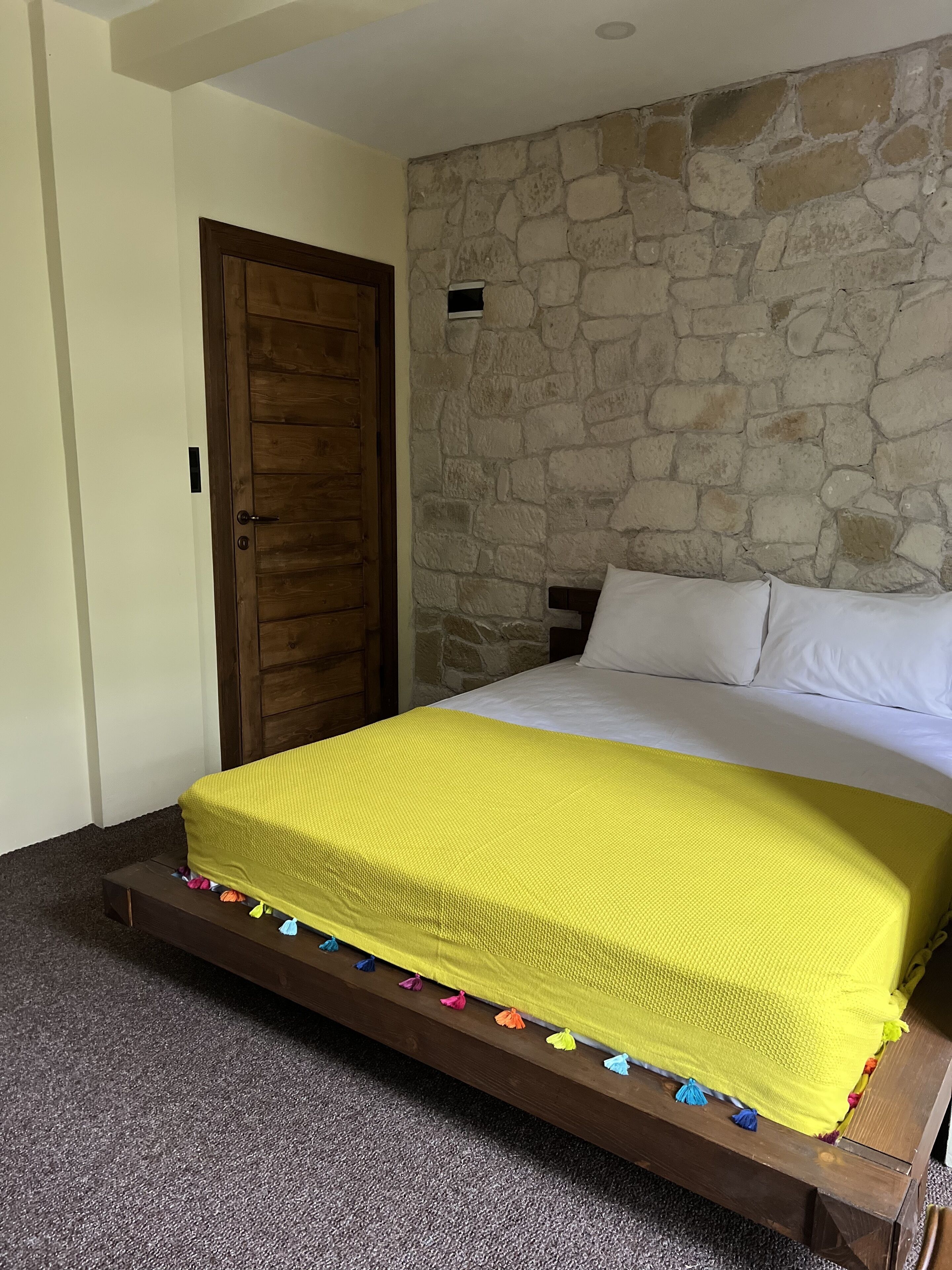 Queen City Hotel And Bungalov